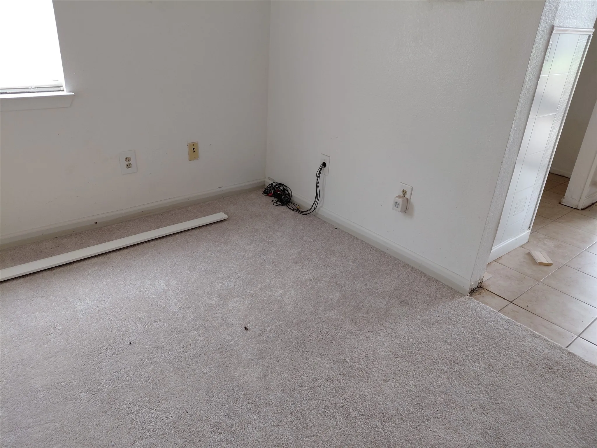 Single Family Residence For Sale in Kaufman County , 605 S Ann Street, Terrell, Texas 75160, 2 Bedroom, 1 Bathroom, 2 Garage spaces, 800 Sqft, built in 1989, mls#21395083, Real Estate Agent in Terrell, Homes For Sale in Kaufman county, Homes For Sale in Terrell, Realtor in Terrell Texas, Real Estate Brokerage Independent Realty Texas, Luminita Cordes Realtor