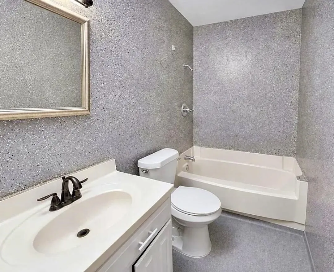 Single Family Residence For Sale in Tarrant County , 915 Lemontree Drive, Arlington, Texas 76017, 3 Bedroom, 2 Bathroom, 2 Garage spaces, 1,254 Sqft, built in 1980, mls#21395806, Real Estate Agent in Arlington, Homes For Sale in Tarrant county, Homes For Sale in Arlington, Realtor in Arlington Texas, Real Estate Brokerage Independent Realty Texas, Luminita Cordes Realtor