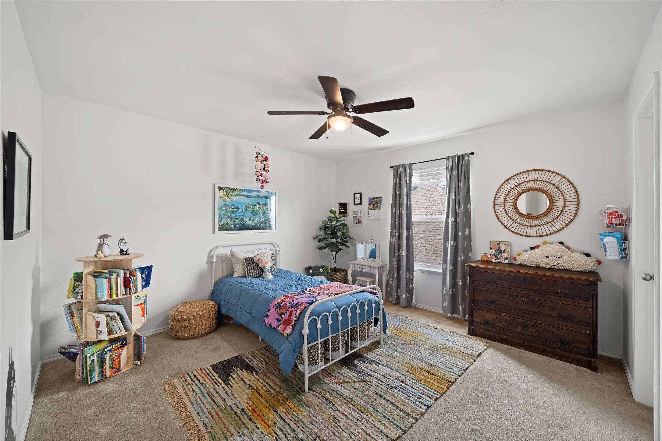 Single Family Residence For Sale in Denton County , 9020 Nathaniel Drive, Providence Village, Texas 76227, 4 Bedroom, 4 Bathroom, 2 Garage spaces, 3,170 Sqft, built in 2013, mls#21395560, Real Estate Agent in Providence Village, Homes For Sale in Denton county, Homes For Sale in Providence Village, Realtor in Providence Village Texas, Real Estate Brokerage Independent Realty Texas, Luminita Cordes Realtor