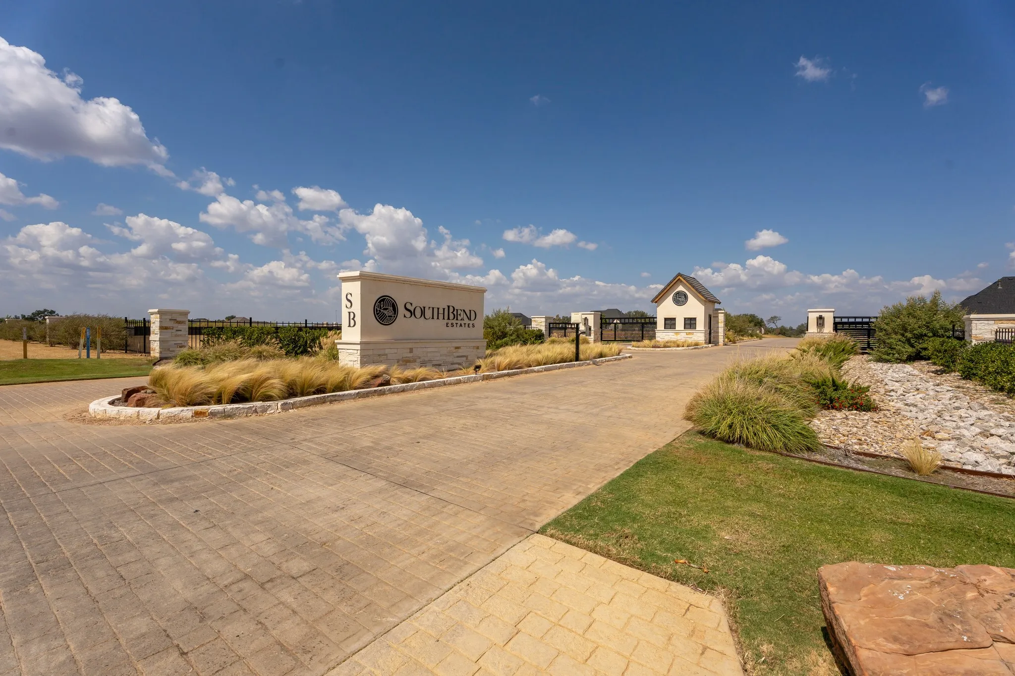 Unimproved Land For Sale in Hood County , 3005 Southern Rise Court, Granbury, Texas 76049, 0, 0, Garage spaces, 0 Sqft, built in 0, mls#21389260, Real Estate Agent in Granbury, Homes For Sale in Hood county, Homes For Sale in Granbury, Realtor in Granbury Texas, Real Estate Brokerage Independent Realty Texas, Luminita Cordes Realtor