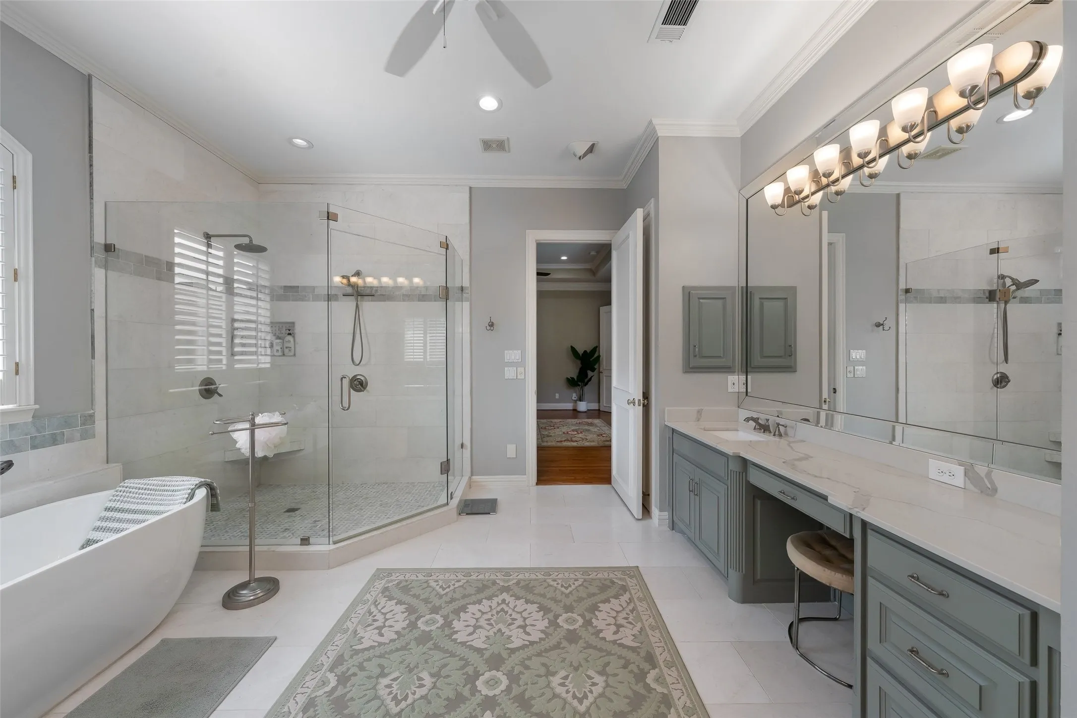 Single Family Residence For Sale in Collin County , 5108 Water Haven Lane, Plano, Texas 75093, 4 Bedroom, 6 Bathroom, 3 Garage spaces, 4,621 Sqft, built in 1994, mls#21391512, Real Estate Agent in Plano, Homes For Sale in Collin county, Homes For Sale in Plano, Realtor in Plano Texas, Real Estate Brokerage Independent Realty Texas, Luminita Cordes Realtor