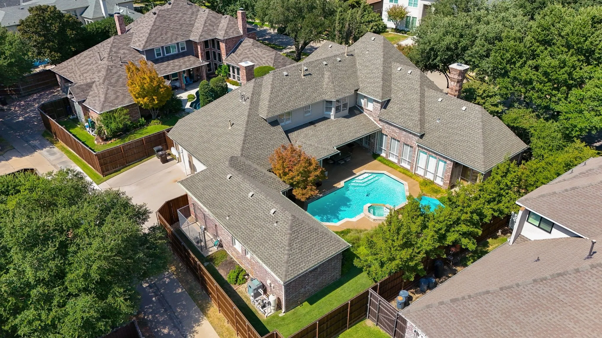Single Family Residence For Sale in Collin County , 5108 Water Haven Lane, Plano, Texas 75093, 4 Bedroom, 6 Bathroom, 3 Garage spaces, 4,621 Sqft, built in 1994, mls#21391512, Real Estate Agent in Plano, Homes For Sale in Collin county, Homes For Sale in Plano, Realtor in Plano Texas, Real Estate Brokerage Independent Realty Texas, Luminita Cordes Realtor