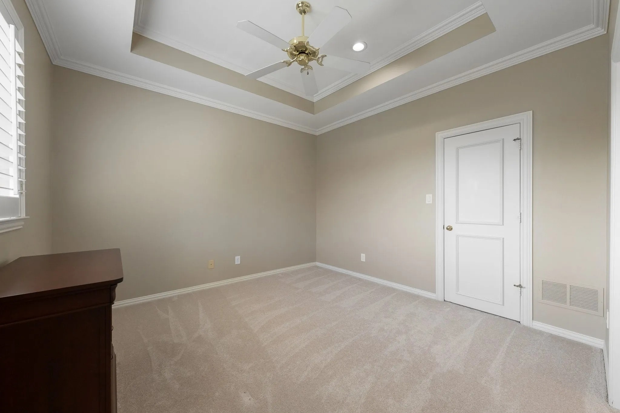 Single Family Residence For Sale in Collin County , 5108 Water Haven Lane, Plano, Texas 75093, 4 Bedroom, 6 Bathroom, 3 Garage spaces, 4,621 Sqft, built in 1994, mls#21391512, Real Estate Agent in Plano, Homes For Sale in Collin county, Homes For Sale in Plano, Realtor in Plano Texas, Real Estate Brokerage Independent Realty Texas, Luminita Cordes Realtor