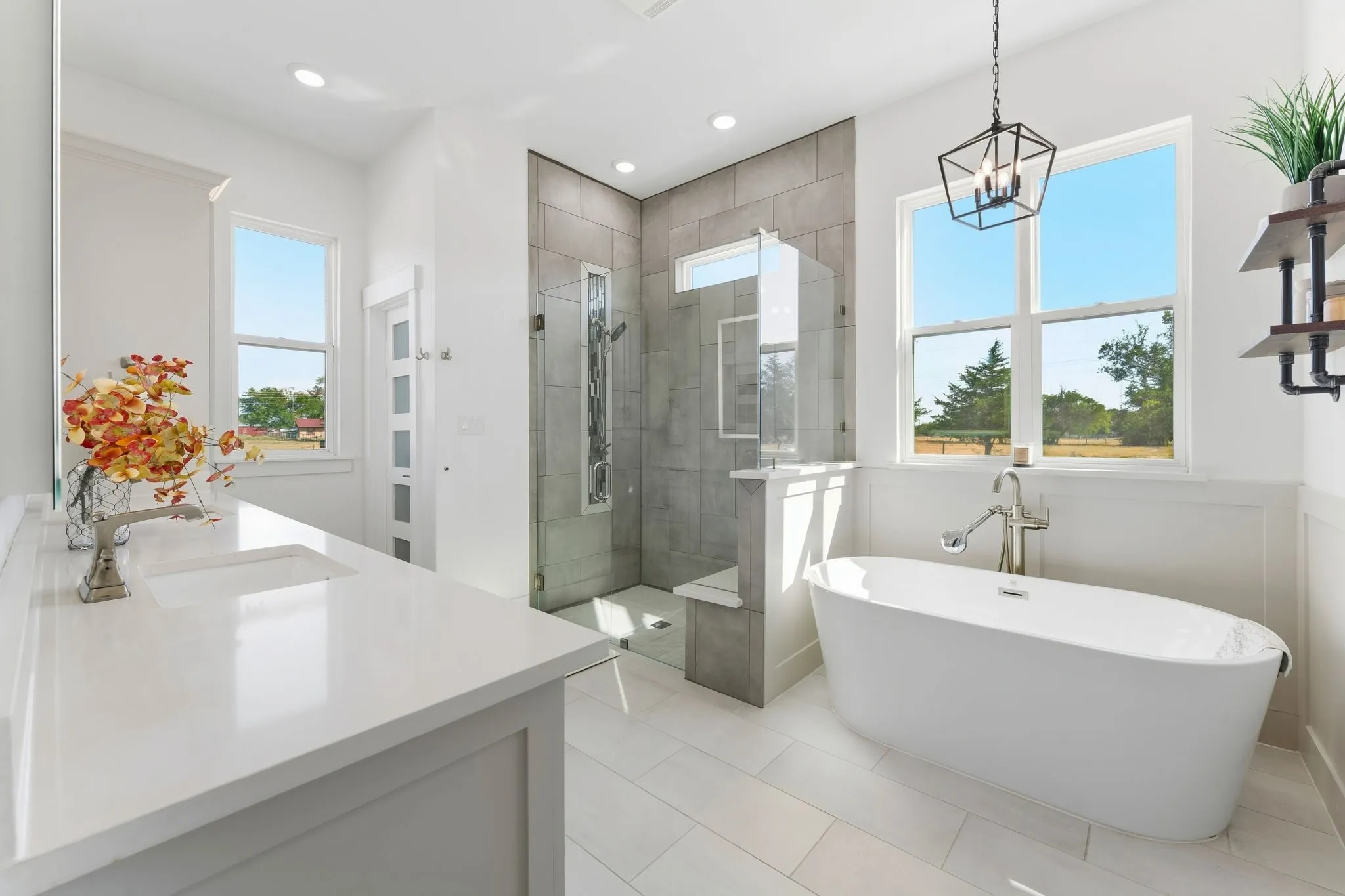 Single Family Residence For Sale in Fannin County , 1742 Recreation Road 3, Bonham, Texas 75418, 3 Bedroom, 3 Bathroom, 2 Garage spaces, 2,077 Sqft, built in 2020, mls#21394588, Real Estate Agent in Bonham, Homes For Sale in Fannin county, Homes For Sale in Bonham, Realtor in Bonham Texas, Real Estate Brokerage Independent Realty Texas, Luminita Cordes Realtor