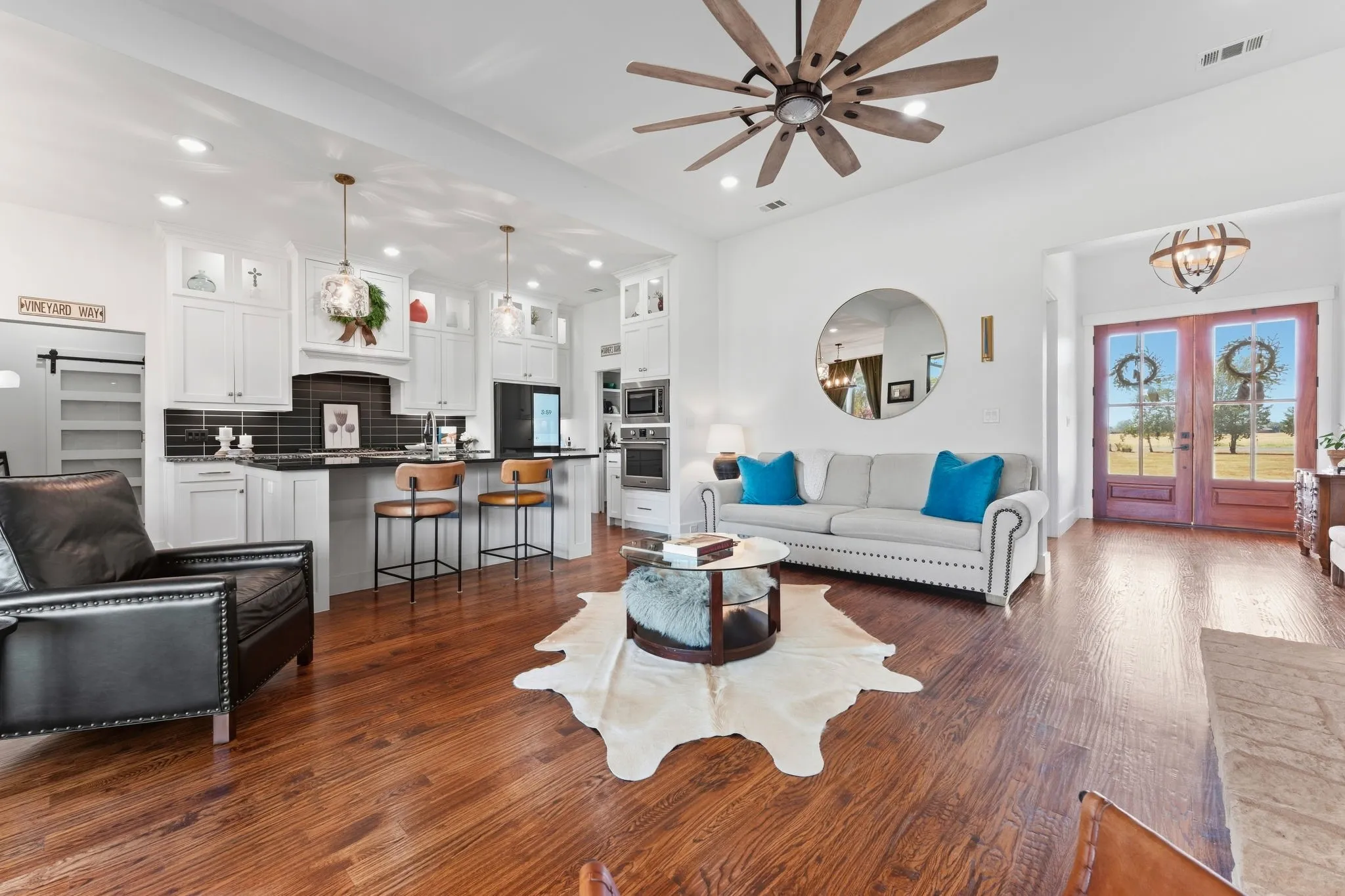Single Family Residence For Sale in Fannin County , 1742 Recreation Road 3, Bonham, Texas 75418, 3 Bedroom, 3 Bathroom, 2 Garage spaces, 2,077 Sqft, built in 2020, mls#21394588, Real Estate Agent in Bonham, Homes For Sale in Fannin county, Homes For Sale in Bonham, Realtor in Bonham Texas, Real Estate Brokerage Independent Realty Texas, Luminita Cordes Realtor