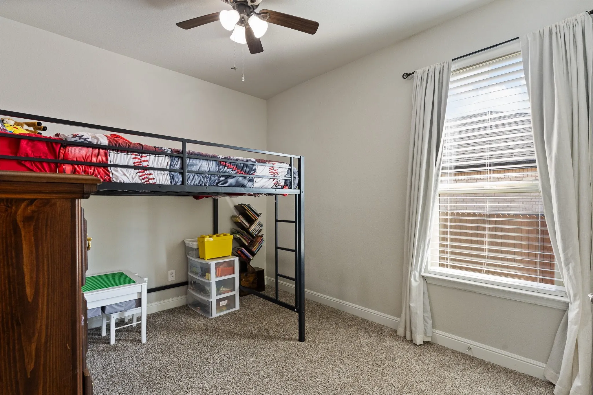 Single Family Residence For Sale in Johnson County , 1924 Albany Lane, Cleburne, Texas 76033, 3 Bedroom, 2 Bathroom, 2 Garage spaces, 1,693 Sqft, built in 2021, mls#21395049, Real Estate Agent in Cleburne, Homes For Sale in Johnson county, Homes For Sale in Cleburne, Realtor in Cleburne Texas, Real Estate Brokerage Independent Realty Texas, Luminita Cordes Realtor