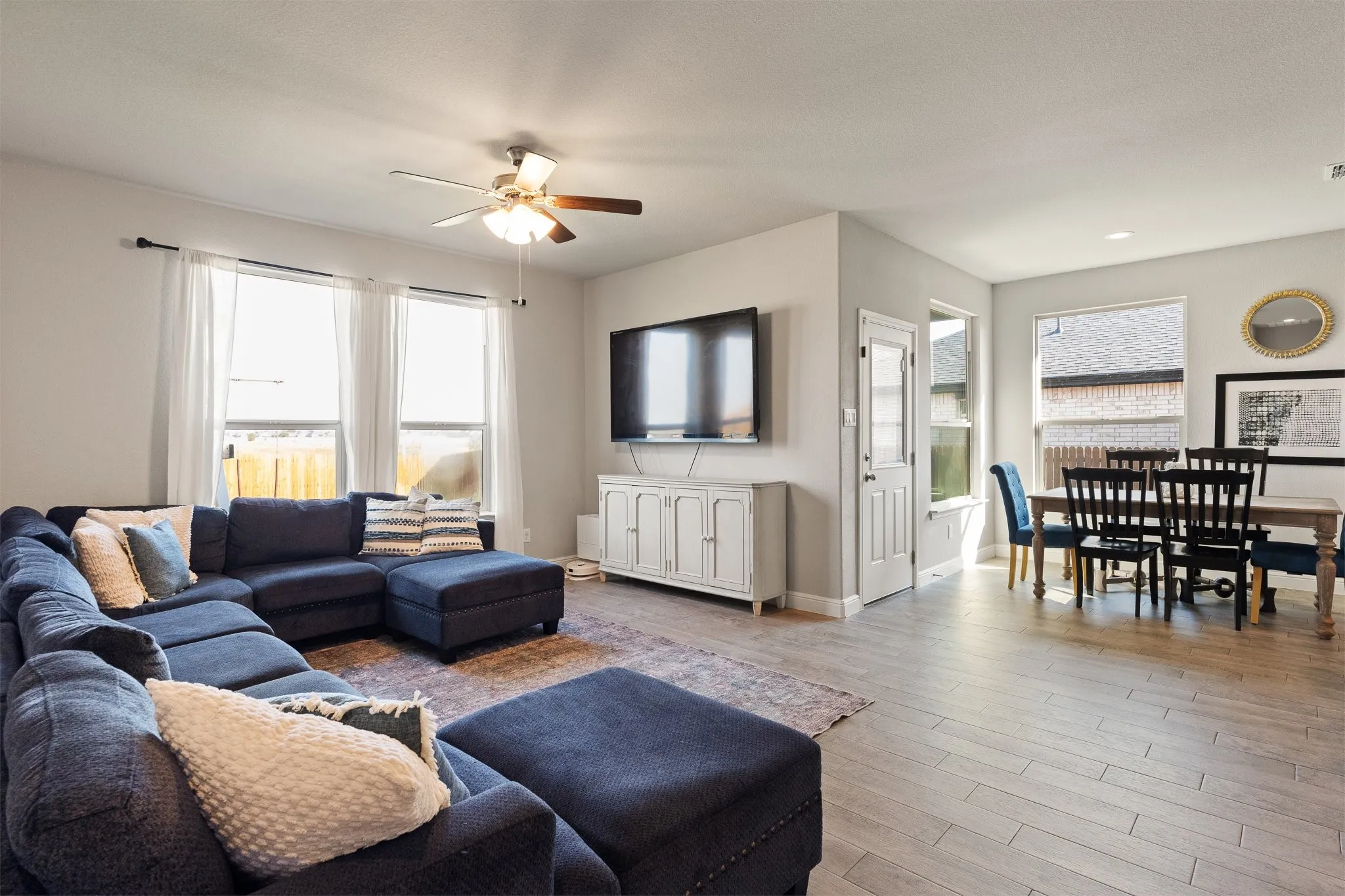 Single Family Residence For Sale in Johnson County , 1924 Albany Lane, Cleburne, Texas 76033, 3 Bedroom, 2 Bathroom, 2 Garage spaces, 1,693 Sqft, built in 2021, mls#21395049, Real Estate Agent in Cleburne, Homes For Sale in Johnson county, Homes For Sale in Cleburne, Realtor in Cleburne Texas, Real Estate Brokerage Independent Realty Texas, Luminita Cordes Realtor