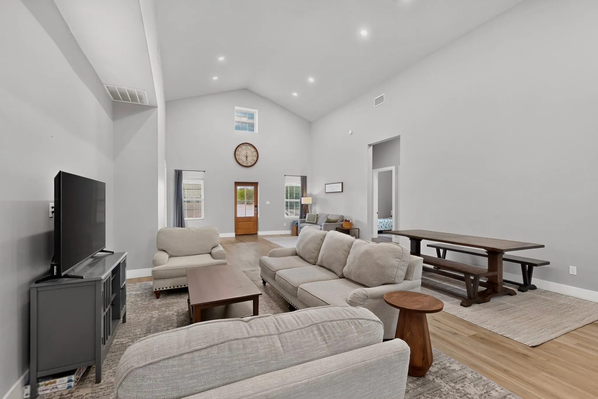 Single Family Residence For Sale in Parker County , 5077 S Fm 5, Aledo, Texas 76008, 4 Bedroom, 3 Bathroom, 4 Garage spaces, 2,500 Sqft, built in 2023, mls#21394842, Real Estate Agent in Aledo, Homes For Sale in Parker county, Homes For Sale in Aledo, Realtor in Aledo Texas, Real Estate Brokerage Independent Realty Texas, Luminita Cordes Realtor