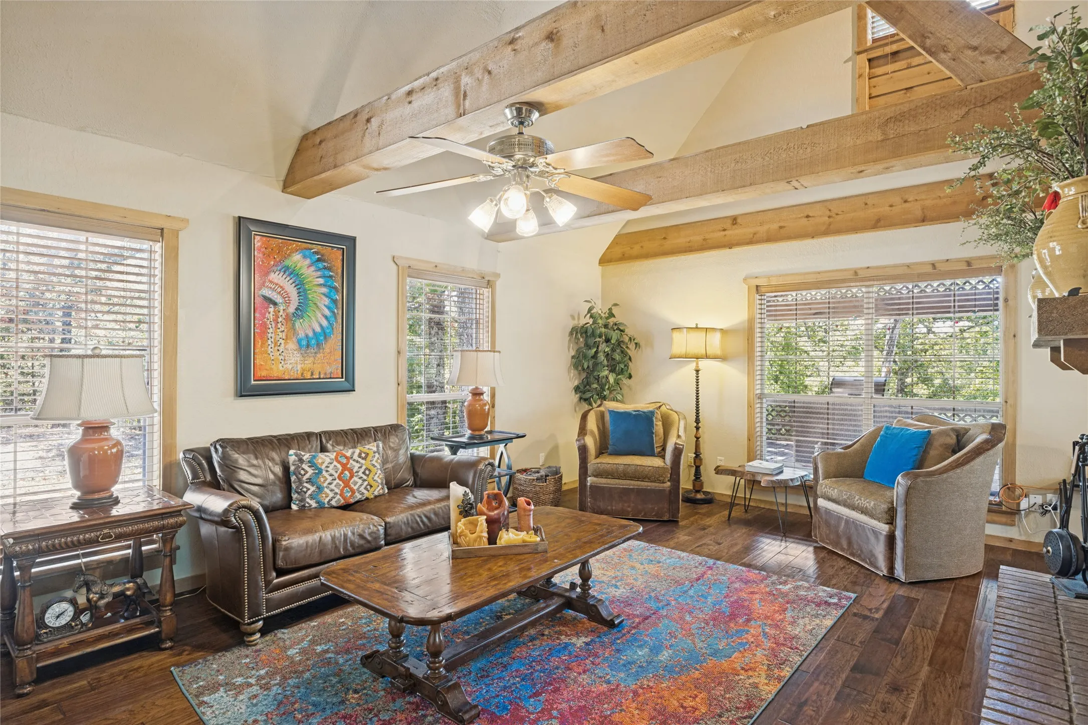 Single Family Residence For Sale in Van Zandt County , 1522 Fm 17, Grand Saline, Texas 75140, 2 Bedroom, 2 Bathroom, 2 Garage spaces, 1,520 Sqft, built in 2000, mls#21388357, Real Estate Agent in Grand Saline, Homes For Sale in Van Zandt county, Homes For Sale in Grand Saline, Realtor in Grand Saline Texas, Real Estate Brokerage Independent Realty Texas, Luminita Cordes Realtor