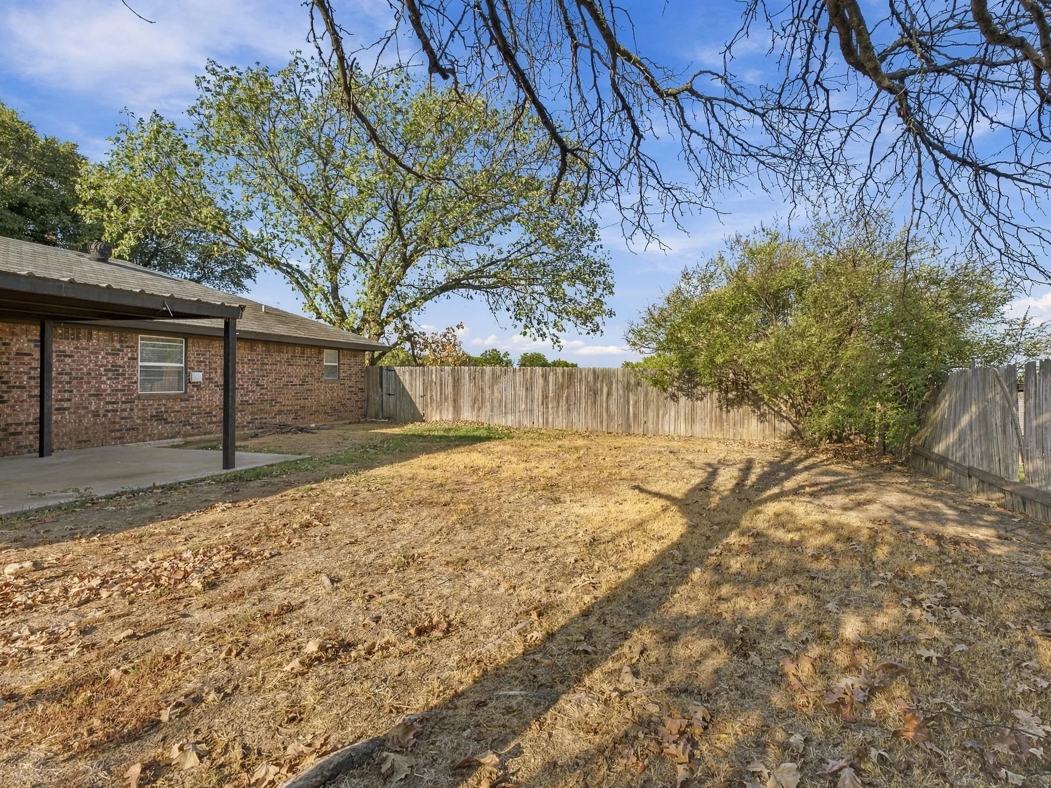 Single Family Residence For Sale in Wise County , 710 Parkridge Drive, Decatur, Texas 76234, 3 Bedroom, 2 Bathroom, 1 Garage spaces, 1,287 Sqft, built in 1987, mls#21394168, Real Estate Agent in Decatur, Homes For Sale in Wise county, Homes For Sale in Decatur, Realtor in Decatur Texas, Real Estate Brokerage Independent Realty Texas, Luminita Cordes Realtor