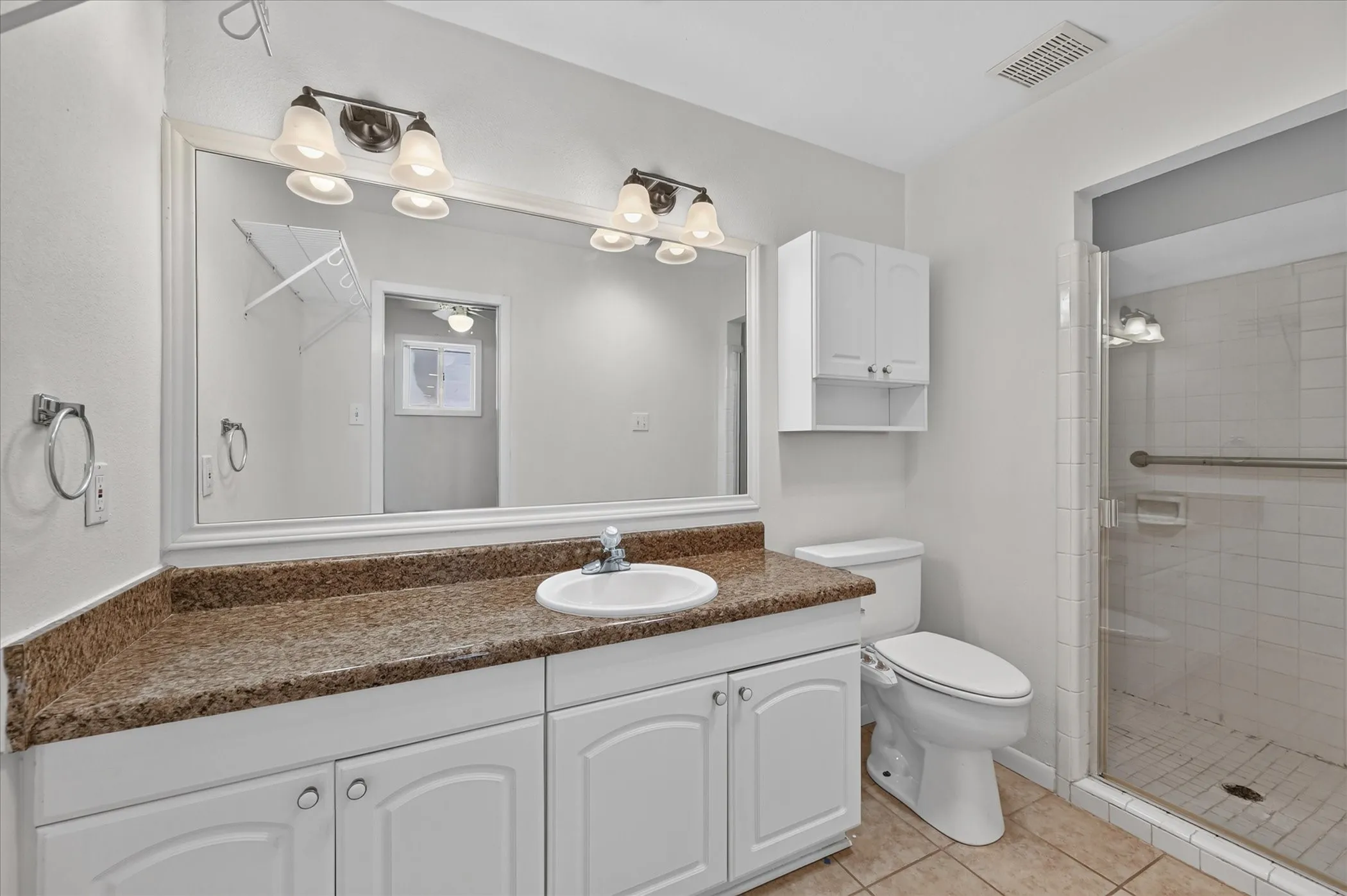 Single Family Residence For Sale in Tarrant County , 5008 Monna Street, Haltom City, Texas 76117, 3 Bedroom, 2 Bathroom, Garage spaces, 1,512 Sqft, built in 1954, mls#21394907, Real Estate Agent in Haltom City, Homes For Sale in Tarrant county, Homes For Sale in Haltom City, Realtor in Haltom City Texas, Real Estate Brokerage Independent Realty Texas, Luminita Cordes Realtor