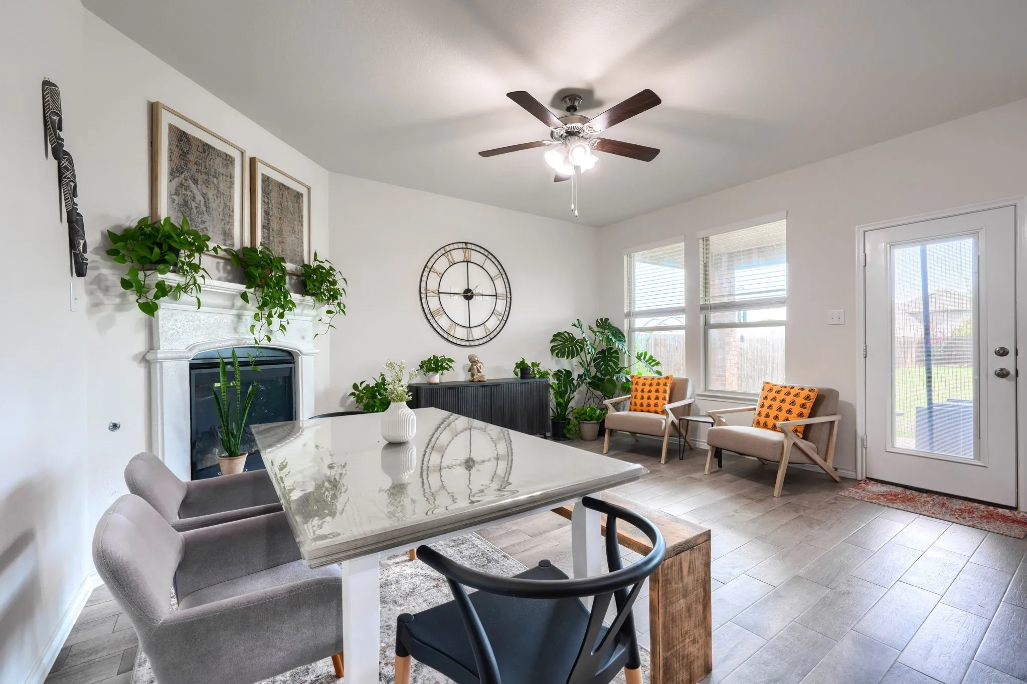 Single Family Residence For Rent in Denton County , 10922 Autry Ridge Lane, Aubrey, Texas 76227, 3 Bedroom, 2 Bathroom, 2 Garage spaces, 1,783 Sqft, built in 2022, mls#21395837, Real Estate Agent in Aubrey, Homes For Rent in Denton county, Homes For Rent in Aubrey, Realtor in Aubrey Texas, Real Estate Brokerage Independent Realty Texas, Luminita Cordes Realtor