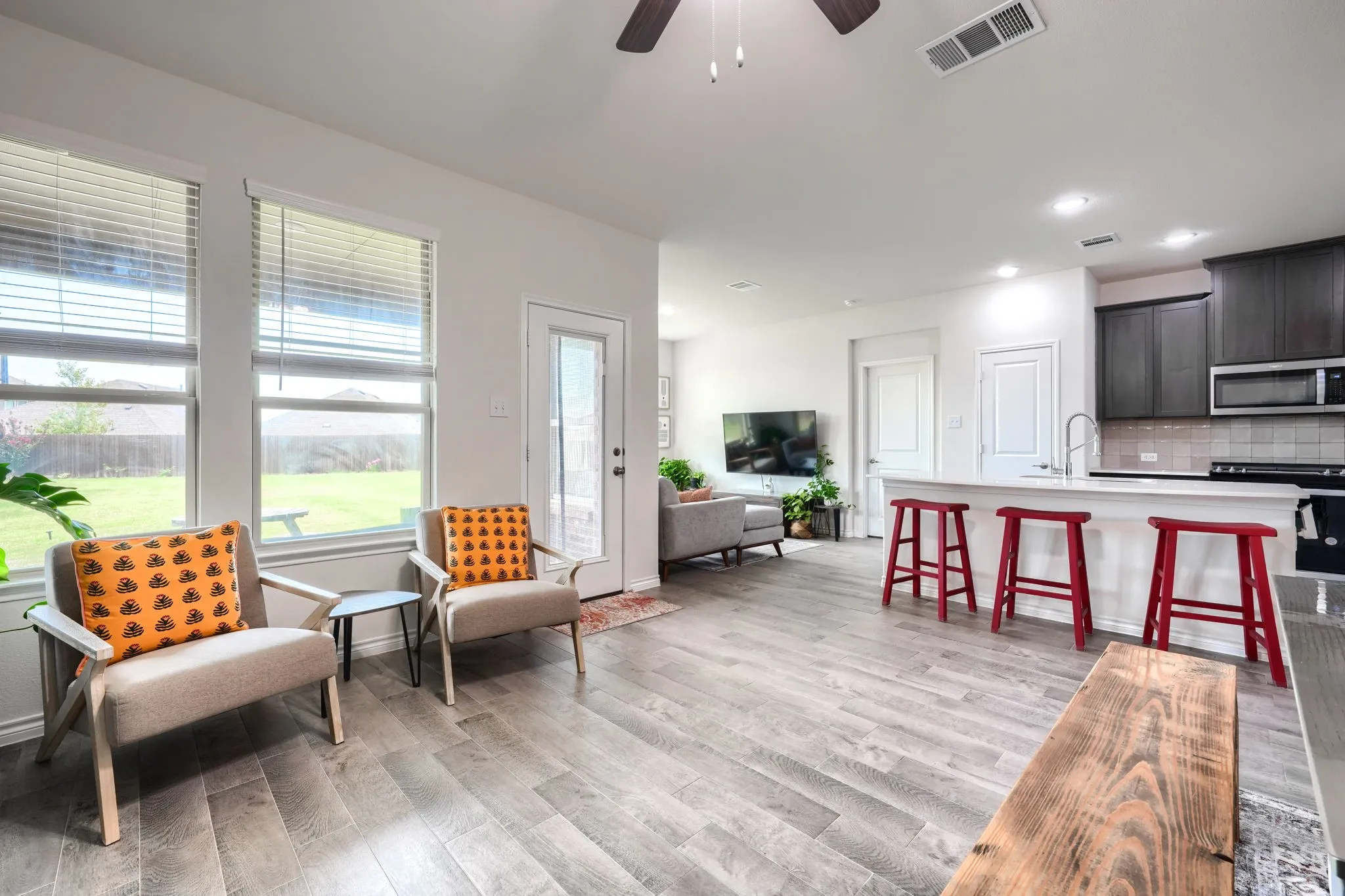Single Family Residence For Rent in Denton County , 10922 Autry Ridge Lane, Aubrey, Texas 76227, 3 Bedroom, 2 Bathroom, 2 Garage spaces, 1,783 Sqft, built in 2022, mls#21395837, Real Estate Agent in Aubrey, Homes For Rent in Denton county, Homes For Rent in Aubrey, Realtor in Aubrey Texas, Real Estate Brokerage Independent Realty Texas, Luminita Cordes Realtor