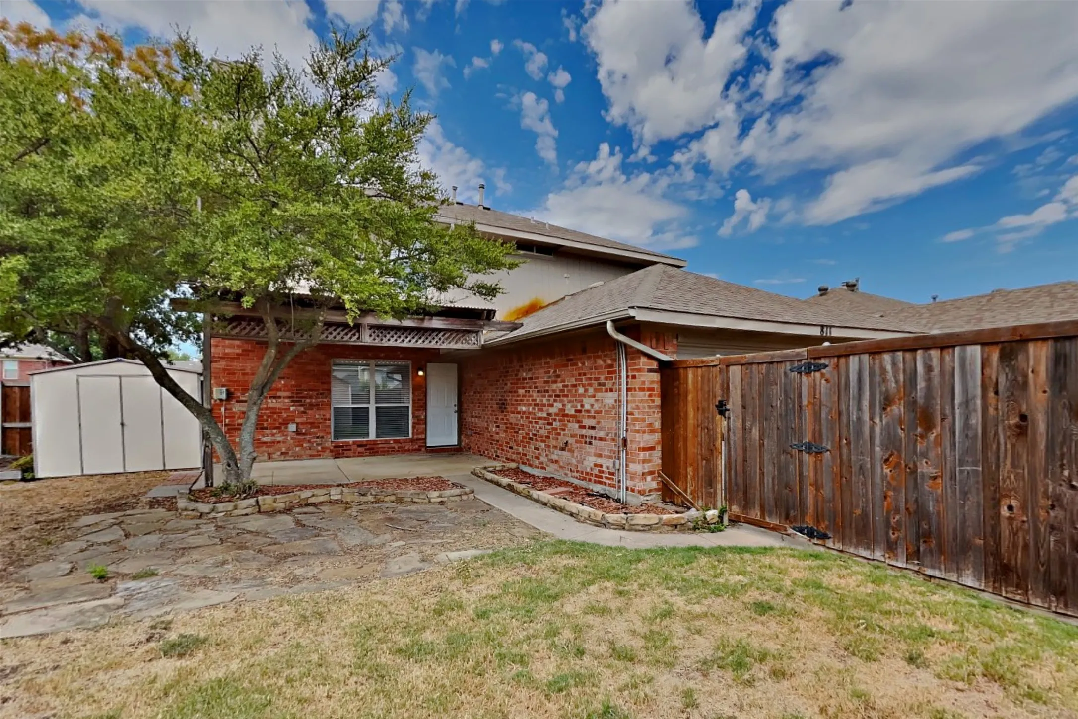 Single Family Residence For Rent in Collin County , 811 Rockefeller Lane, Allen, Texas 75002, 4 Bedroom, 3 Bathroom, 2 Garage spaces, 1,996 Sqft, built in 1994, mls#21395836, Real Estate Agent in Allen, Homes For Rent in Collin county, Homes For Rent in Allen, Realtor in Allen Texas, Real Estate Brokerage Independent Realty Texas, Luminita Cordes Realtor