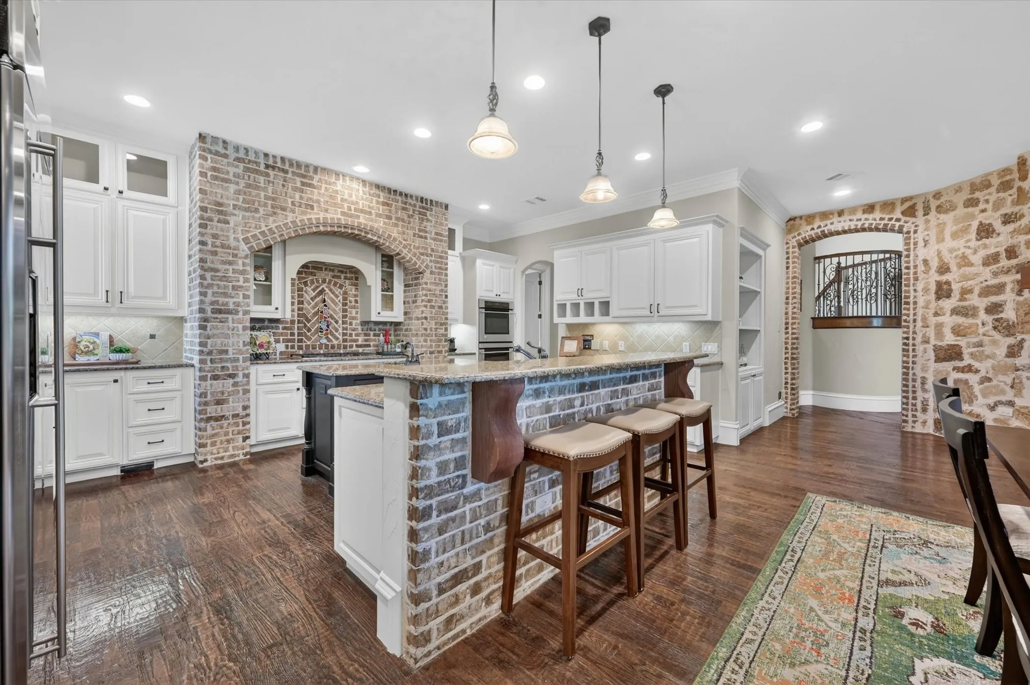 Single Family Residence For Sale in Denton County , 4141 High Road, Flower Mound, Texas 75022, 5 Bedroom, 6 Bathroom, 4 Garage spaces, 5,502 Sqft, built in 2005, mls#21392070, Real Estate Agent in Flower Mound, Homes For Sale in Denton county, Homes For Sale in Flower Mound, Realtor in Flower Mound Texas, Real Estate Brokerage Independent Realty Texas, Luminita Cordes Realtor