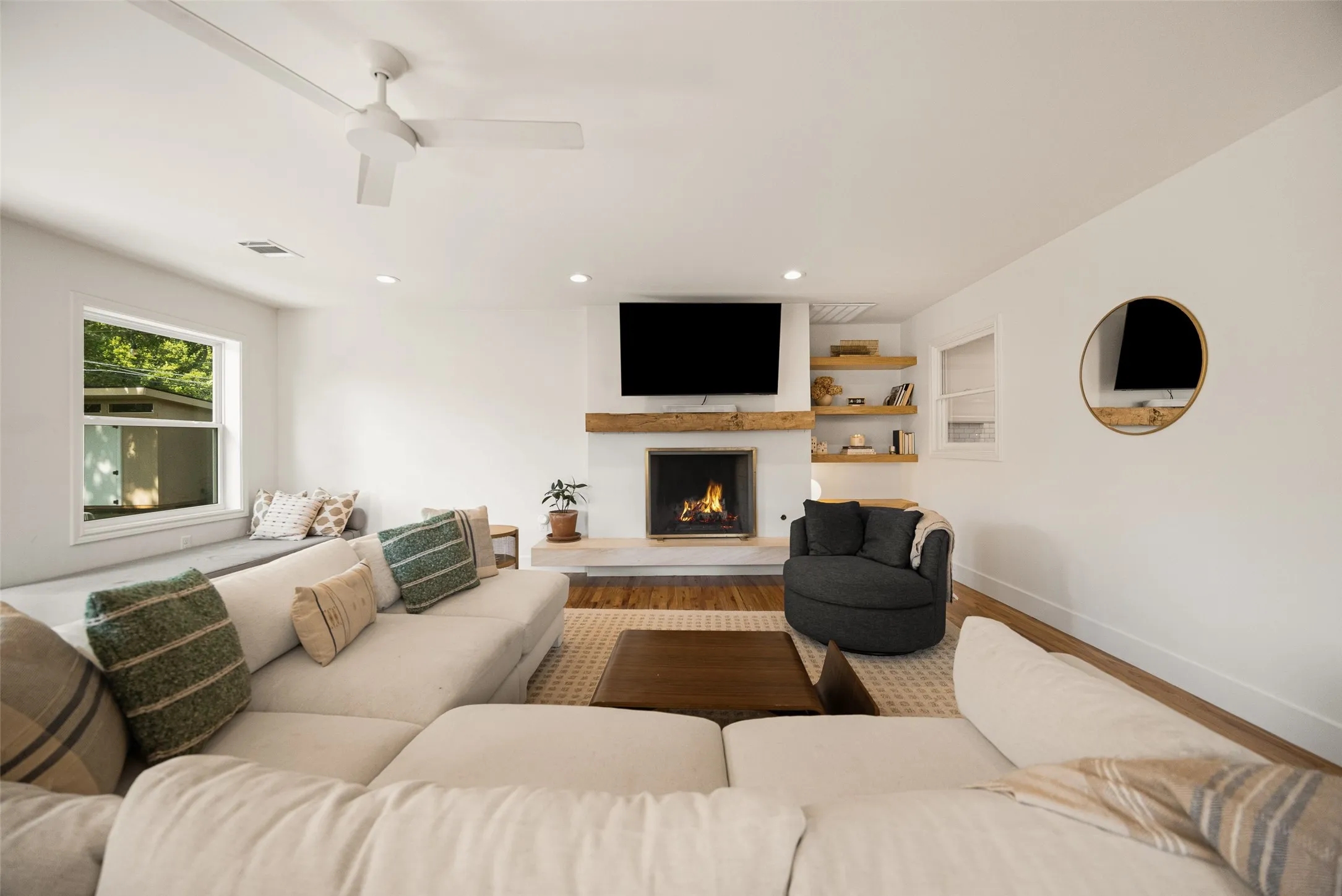 Single Family Residence For Sale