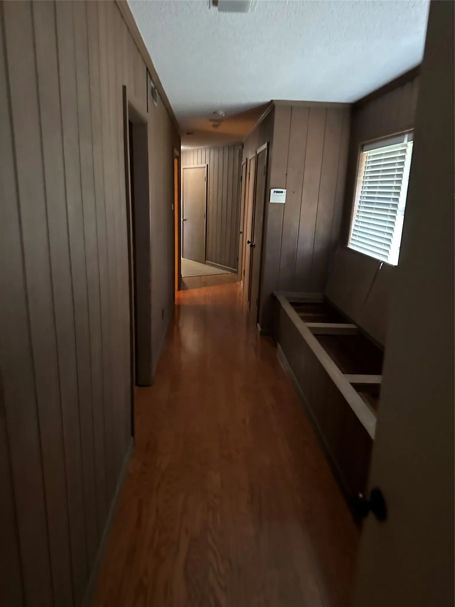Single Family Residence For Rent in Tarrant County , 1061 Boaz Road, Fort Worth, Texas 76052, 5 Bedroom, 4 Bathroom, 3 Garage spaces, 3,252 Sqft, built in 1958, mls#21395857, Real Estate Agent in Fort Worth, Homes For Rent in Tarrant county, Homes For Rent in Fort Worth, Realtor in Fort Worth Texas, Real Estate Brokerage Independent Realty Texas, Luminita Cordes Realtor