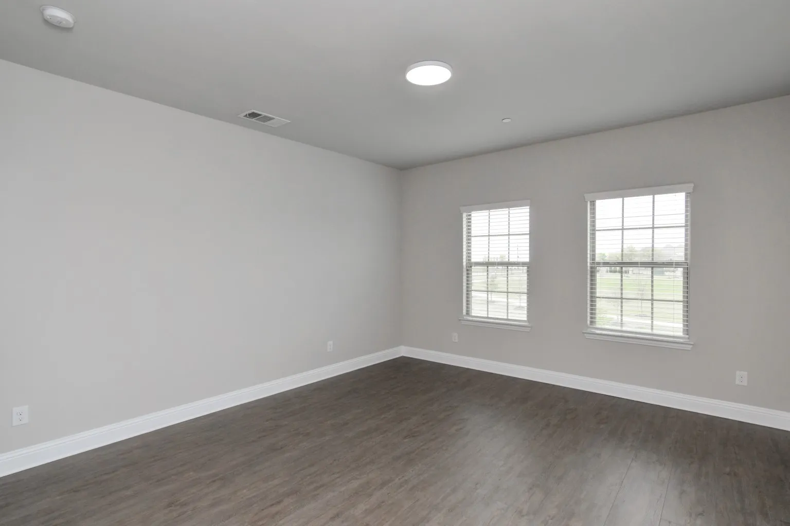 Townhouse For Rent in Collin County , 8039 Snowmass Drive, Frisco, Texas 75034, 3 Bedroom, 4 Bathroom, 2 Garage spaces, 1,932 Sqft, built in 2018, mls#21389049, Real Estate Agent in Frisco, Homes For Rent in Collin county, Homes For Rent in Frisco, Realtor in Frisco Texas, Real Estate Brokerage Independent Realty Texas, Luminita Cordes Realtor