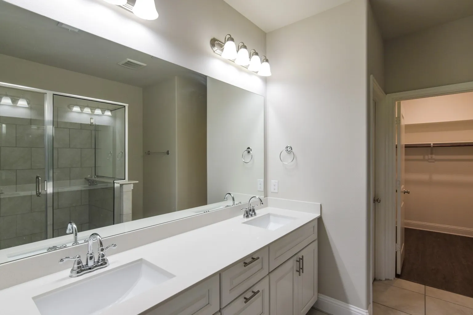 Townhouse For Rent in Collin County , 8039 Snowmass Drive, Frisco, Texas 75034, 3 Bedroom, 4 Bathroom, 2 Garage spaces, 1,932 Sqft, built in 2018, mls#21389049, Real Estate Agent in Frisco, Homes For Rent in Collin county, Homes For Rent in Frisco, Realtor in Frisco Texas, Real Estate Brokerage Independent Realty Texas, Luminita Cordes Realtor