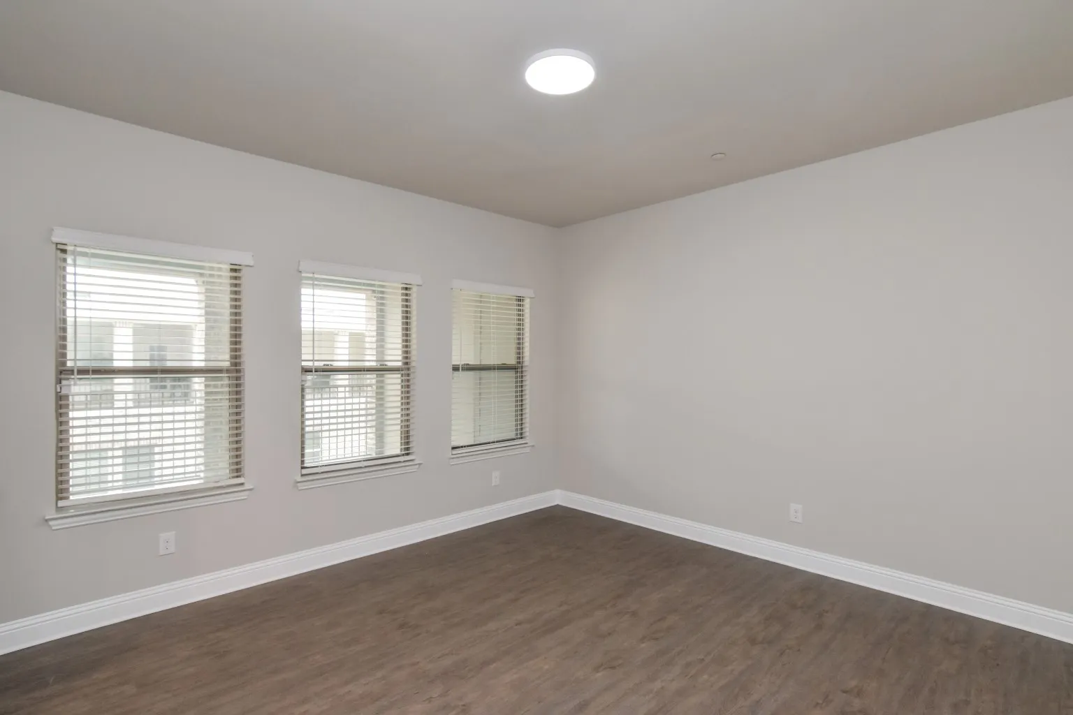 Townhouse For Rent in Collin County , 8039 Snowmass Drive, Frisco, Texas 75034, 3 Bedroom, 4 Bathroom, 2 Garage spaces, 1,932 Sqft, built in 2018, mls#21389049, Real Estate Agent in Frisco, Homes For Rent in Collin county, Homes For Rent in Frisco, Realtor in Frisco Texas, Real Estate Brokerage Independent Realty Texas, Luminita Cordes Realtor