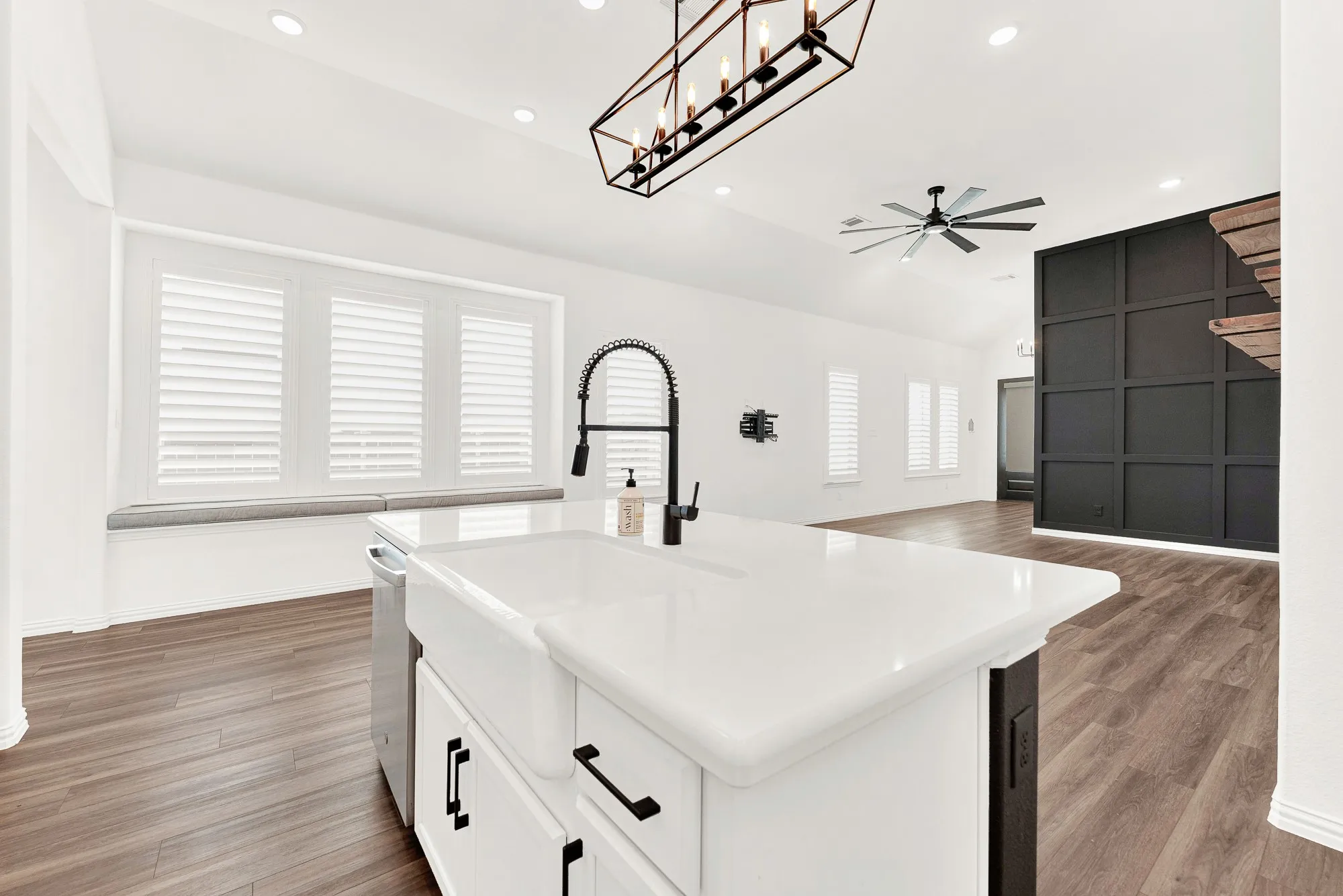 Single Family Residence For Rent in Collin County , 720 Skyview Court, Celina, Texas 75009, 3 Bedroom, 2 Bathroom, 2 Garage spaces, 1,739 Sqft, built in 2023, mls#21395793, Real Estate Agent in Celina, Homes For Rent in Collin county, Homes For Rent in Celina, Realtor in Celina Texas, Real Estate Brokerage Independent Realty Texas, Luminita Cordes Realtor