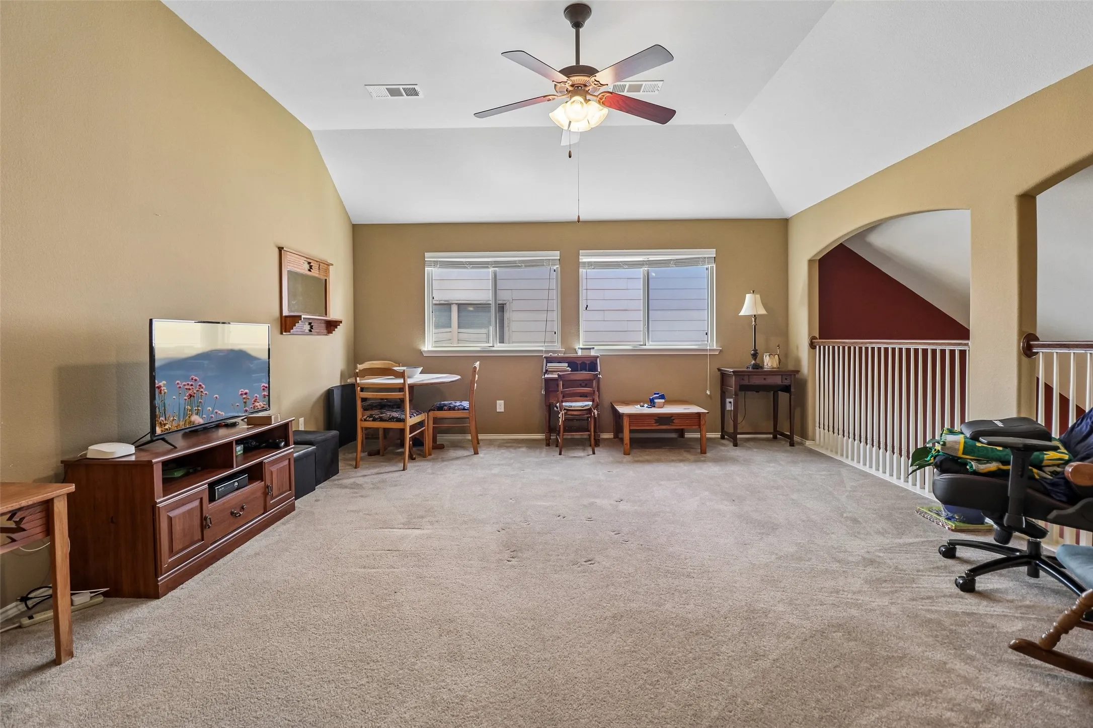 Single Family Residence For Sale in Tarrant County , 4321 Summer Star Lane, Fort Worth, Texas 76244, 5 Bedroom, 3 Bathroom, 2 Garage spaces, 3,193 Sqft, built in 2010, mls#21392149, Real Estate Agent in Fort Worth, Homes For Sale in Tarrant county, Homes For Sale in Fort Worth, Realtor in Fort Worth Texas, Real Estate Brokerage Independent Realty Texas, Luminita Cordes Realtor