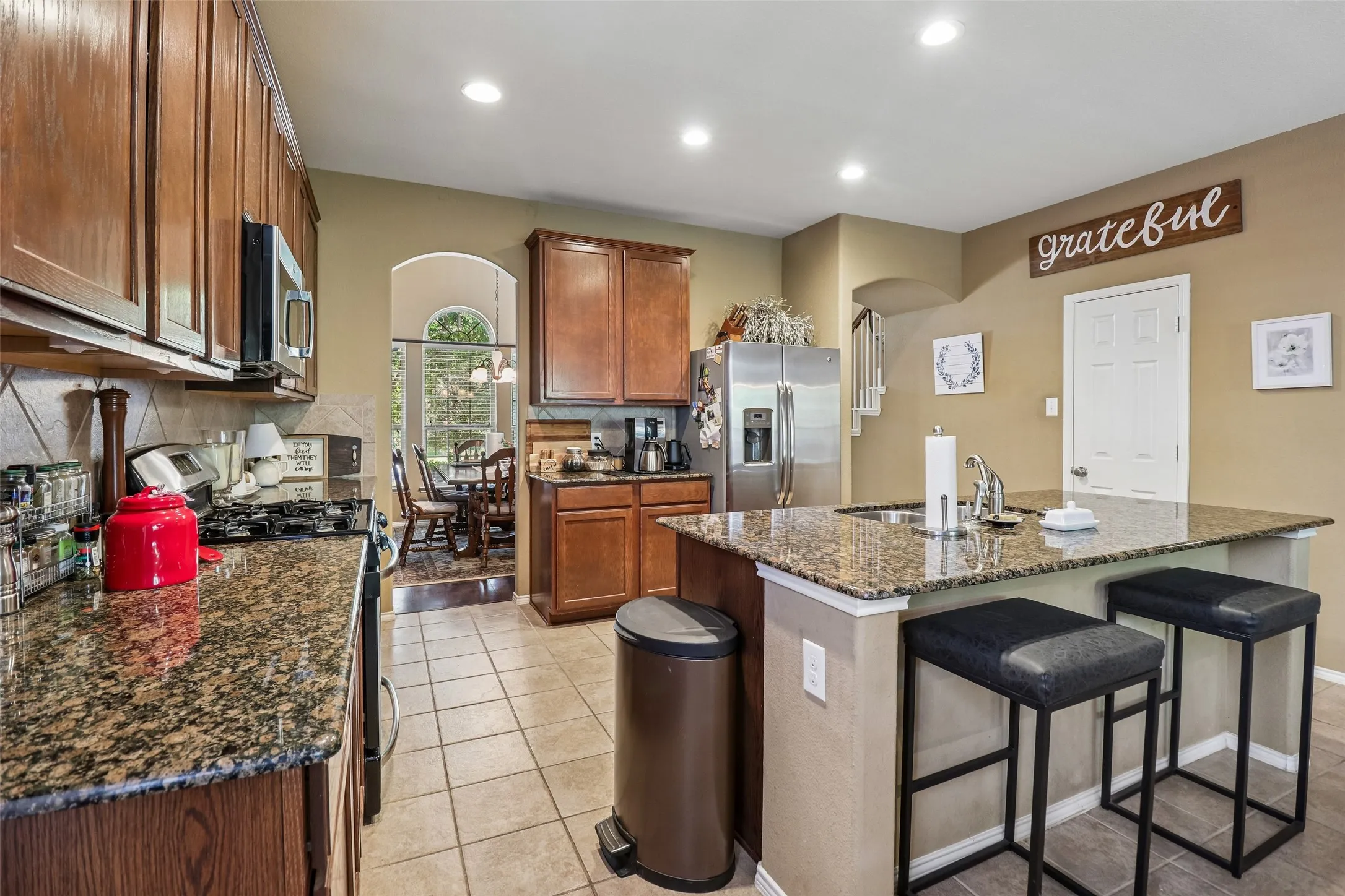 Single Family Residence For Sale in Tarrant County , 4321 Summer Star Lane, Fort Worth, Texas 76244, 5 Bedroom, 3 Bathroom, 2 Garage spaces, 3,193 Sqft, built in 2010, mls#21392149, Real Estate Agent in Fort Worth, Homes For Sale in Tarrant county, Homes For Sale in Fort Worth, Realtor in Fort Worth Texas, Real Estate Brokerage Independent Realty Texas, Luminita Cordes Realtor