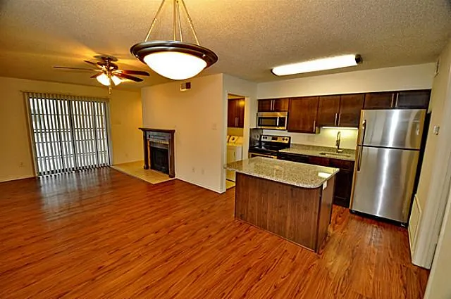 Apartment For Rent in Dallas County , 6910 Skillman Street 1013, Dallas, Texas 75231, 1 Bedroom, 1 Bathroom, Garage spaces, 678 Sqft, built in 1983, mls#21395869, Real Estate Agent in Dallas, Homes For Rent in Dallas county, Homes For Rent in Dallas, Realtor in Dallas Texas, Real Estate Brokerage Independent Realty Texas, Luminita Cordes Realtor