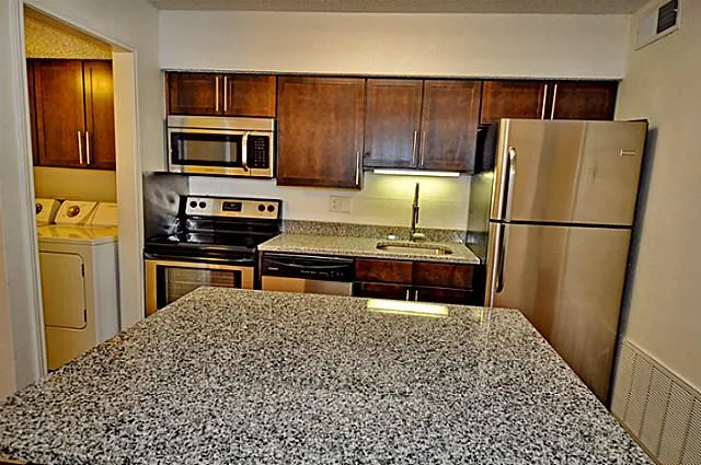 Apartment For Rent in Dallas County , 6910 Skillman Street 1013, Dallas, Texas 75231, 1 Bedroom, 1 Bathroom, Garage spaces, 678 Sqft, built in 1983, mls#21395869, Real Estate Agent in Dallas, Homes For Rent in Dallas county, Homes For Rent in Dallas, Realtor in Dallas Texas, Real Estate Brokerage Independent Realty Texas, Luminita Cordes Realtor