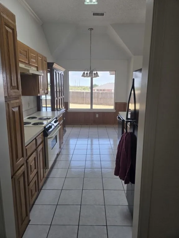 Single Family Residence For Sale in Tarrant County , 850 Valley View Court, Burleson, Texas 76028, 3 Bedroom, 2 Bathroom, 2 Garage spaces, 1,404 Sqft, built in 1998, mls#21392354, Real Estate Agent in Burleson, Homes For Sale in Tarrant county, Homes For Sale in Burleson, Realtor in Burleson Texas, Real Estate Brokerage Independent Realty Texas, Luminita Cordes Realtor