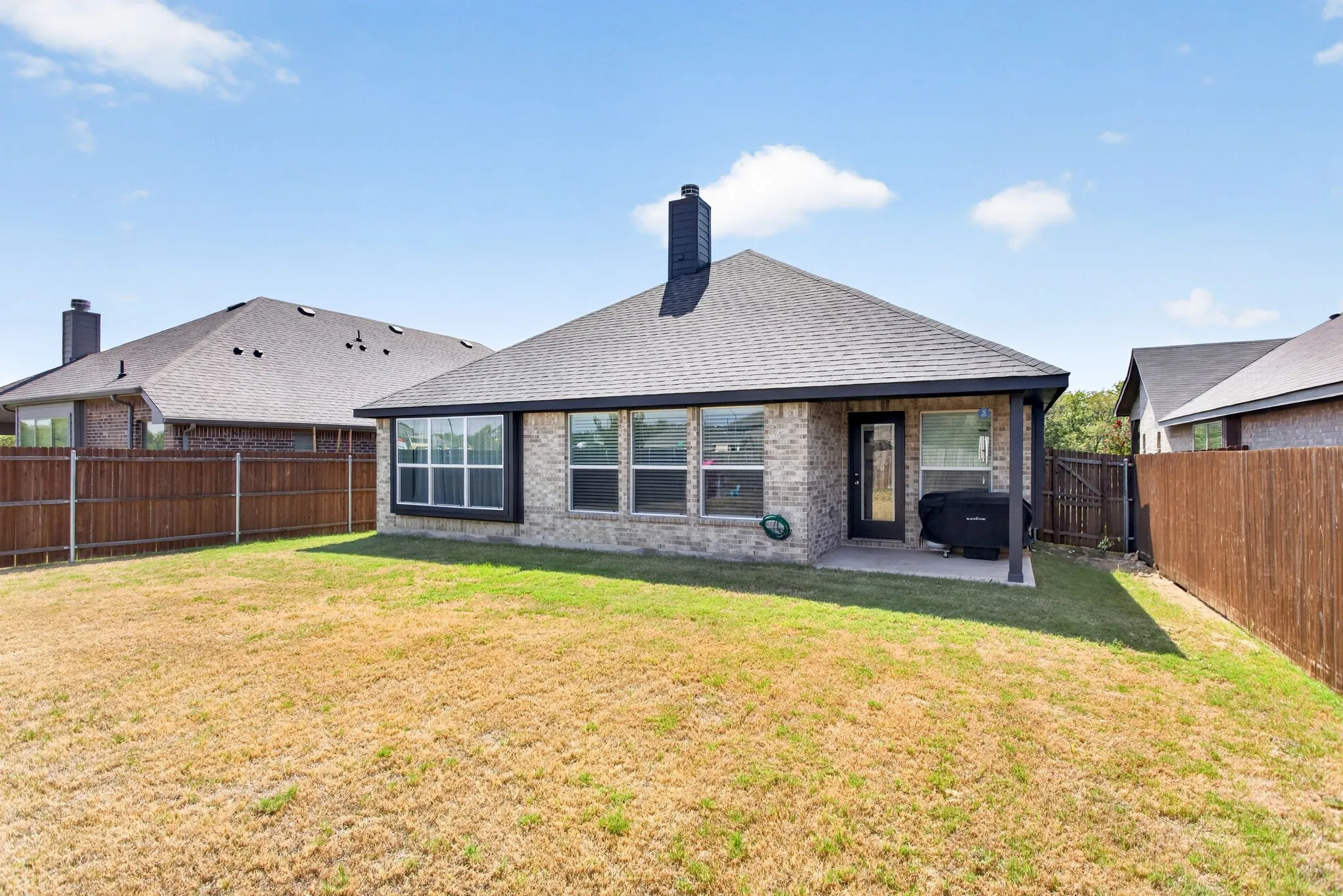 Single Family Residence For Sale in Tarrant County , 4404 Mill Falls Drive, Fort Worth, Texas 76036, 4 Bedroom, 2 Bathroom, 2 Garage spaces, 1,929 Sqft, built in 2023, mls#21395624, Real Estate Agent in Fort Worth, Homes For Sale in Tarrant county, Homes For Sale in Fort Worth, Realtor in Fort Worth Texas, Real Estate Brokerage Independent Realty Texas, Luminita Cordes Realtor