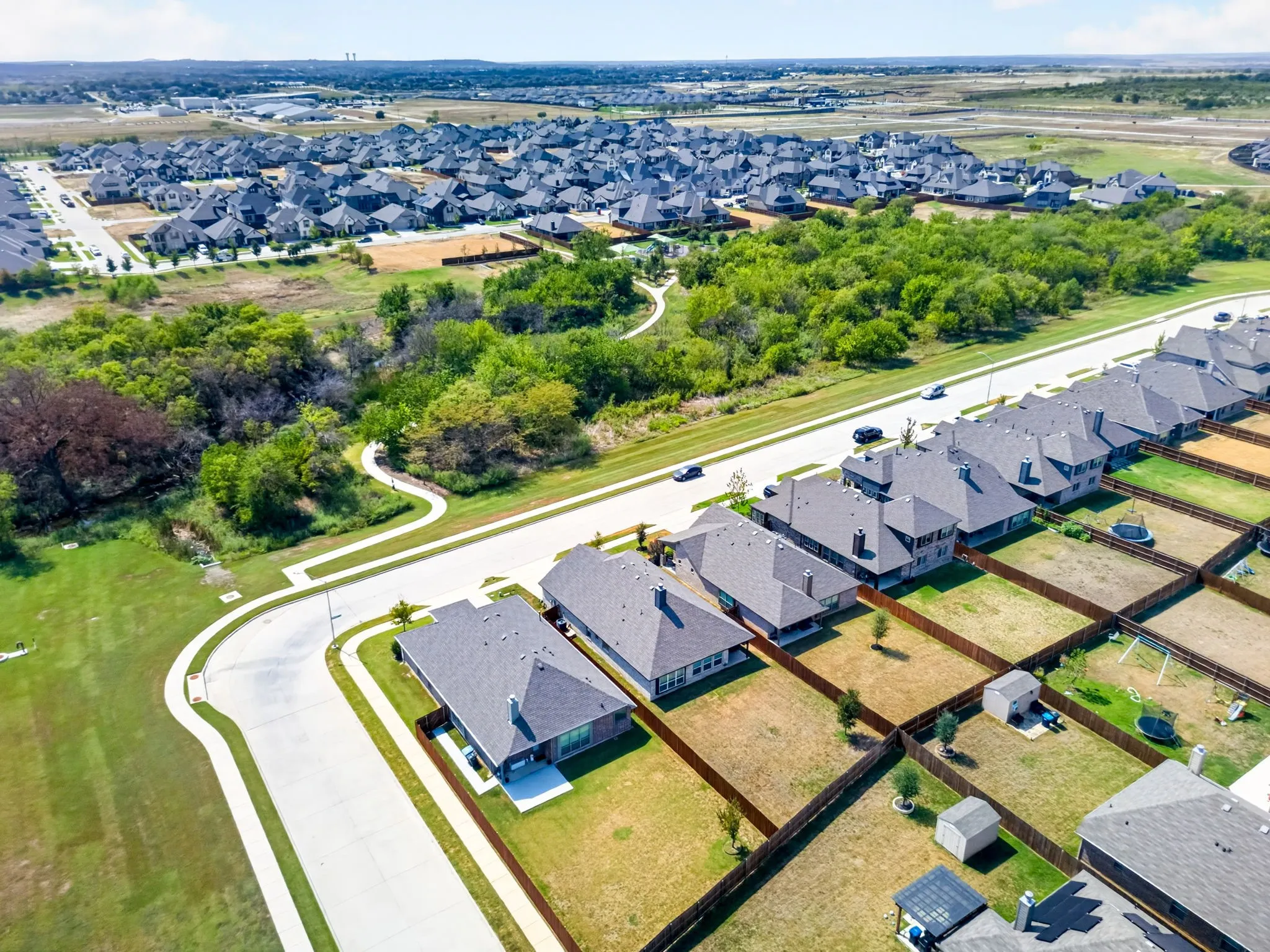 Single Family Residence For Sale in Tarrant County , 4404 Mill Falls Drive, Fort Worth, Texas 76036, 4 Bedroom, 2 Bathroom, 2 Garage spaces, 1,929 Sqft, built in 2023, mls#21395624, Real Estate Agent in Fort Worth, Homes For Sale in Tarrant county, Homes For Sale in Fort Worth, Realtor in Fort Worth Texas, Real Estate Brokerage Independent Realty Texas, Luminita Cordes Realtor