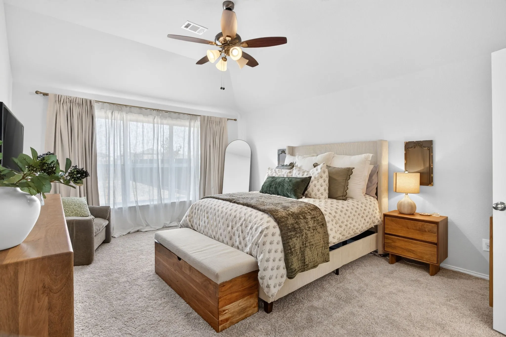 Single Family Residence For Sale in Tarrant County , 4404 Mill Falls Drive, Fort Worth, Texas 76036, 4 Bedroom, 2 Bathroom, 2 Garage spaces, 1,929 Sqft, built in 2023, mls#21395624, Real Estate Agent in Fort Worth, Homes For Sale in Tarrant county, Homes For Sale in Fort Worth, Realtor in Fort Worth Texas, Real Estate Brokerage Independent Realty Texas, Luminita Cordes Realtor