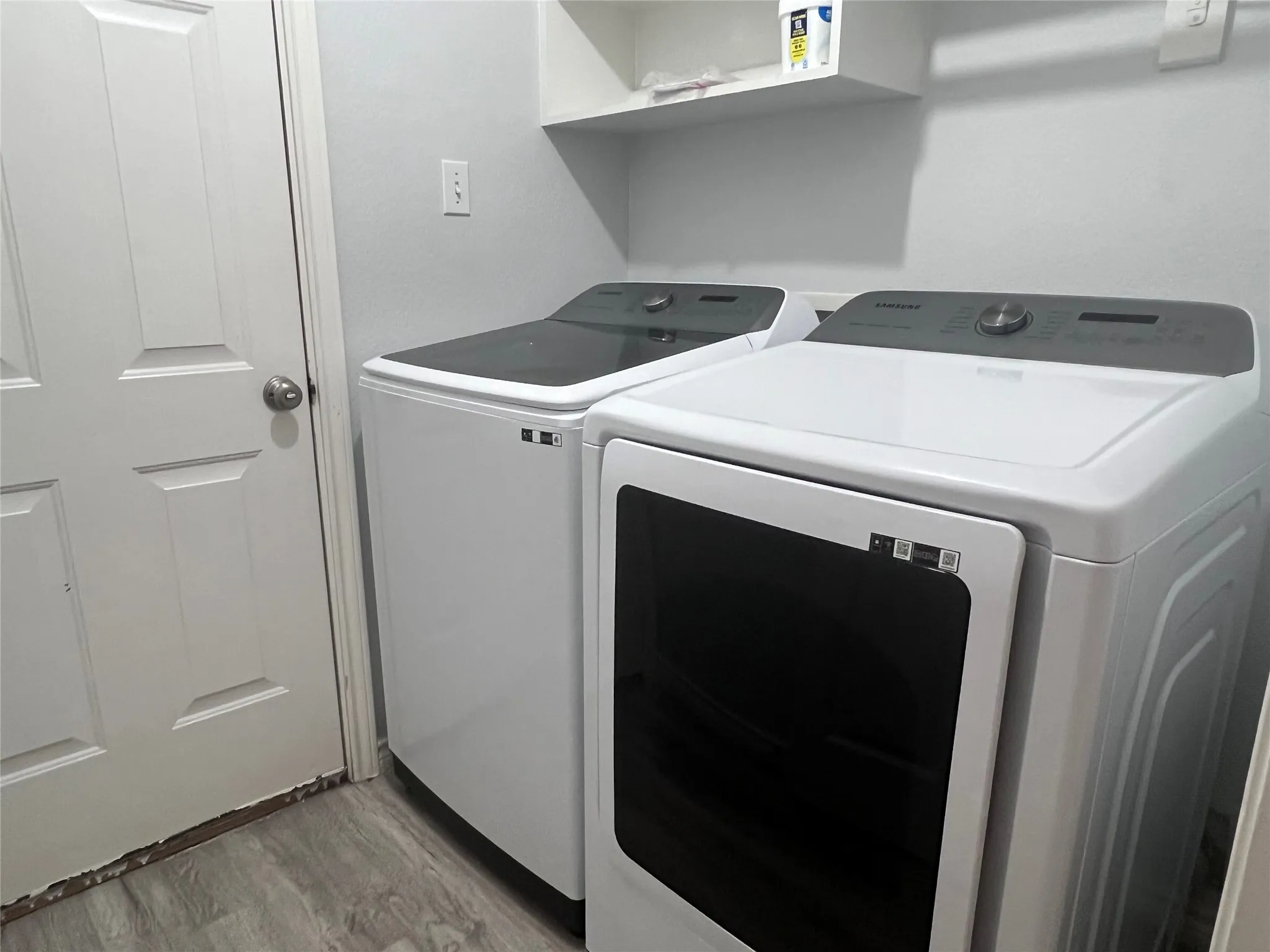Single Family Residence For Rent in Collin County , 8113 Case Drive, Plano, Texas 75025, 3 Bedroom, 2 Bathroom, 2 Garage spaces, 1,664 Sqft, built in 1995, mls#21395878, Real Estate Agent in Plano, Homes For Rent in Collin county, Homes For Rent in Plano, Realtor in Plano Texas, Real Estate Brokerage Independent Realty Texas, Luminita Cordes Realtor