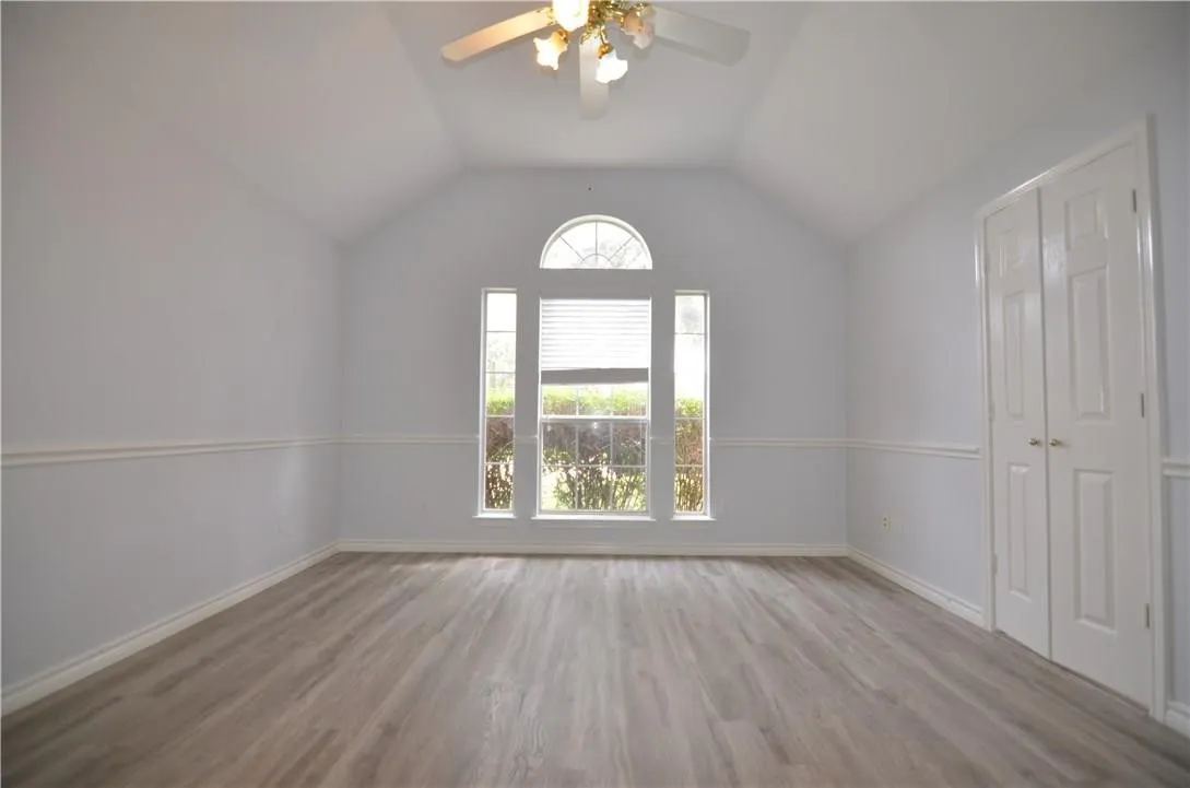 Single Family Residence For Rent in Collin County , 8113 Case Drive, Plano, Texas 75025, 3 Bedroom, 2 Bathroom, 2 Garage spaces, 1,664 Sqft, built in 1995, mls#21395878, Real Estate Agent in Plano, Homes For Rent in Collin county, Homes For Rent in Plano, Realtor in Plano Texas, Real Estate Brokerage Independent Realty Texas, Luminita Cordes Realtor