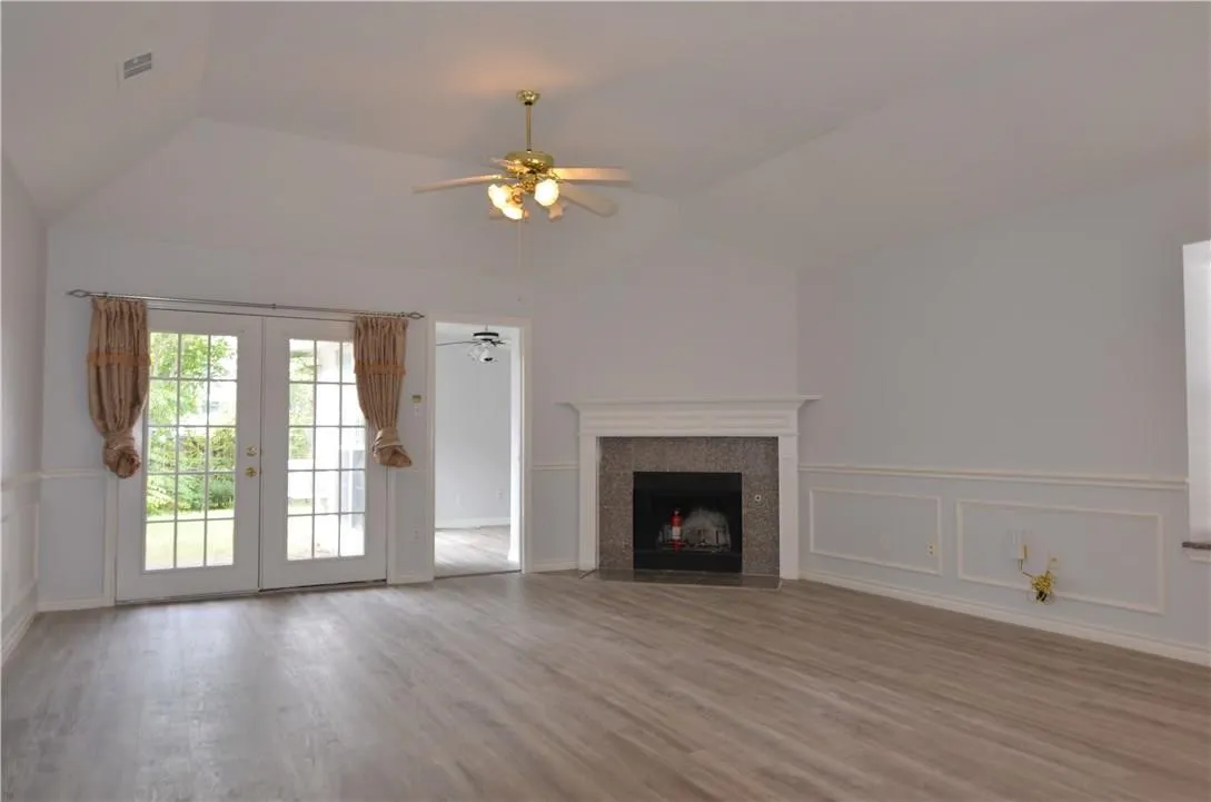 Single Family Residence For Rent in Collin County , 8113 Case Drive, Plano, Texas 75025, 3 Bedroom, 2 Bathroom, 2 Garage spaces, 1,664 Sqft, built in 1995, mls#21395878, Real Estate Agent in Plano, Homes For Rent in Collin county, Homes For Rent in Plano, Realtor in Plano Texas, Real Estate Brokerage Independent Realty Texas, Luminita Cordes Realtor