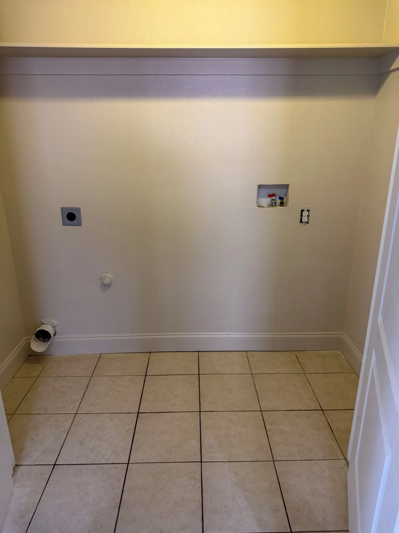 Duplex For Rent in Grayson County , 1611 Park Place, Sherman, Texas 75092, 3 Bedroom, 2 Bathroom, 1 Garage spaces, 1,316 Sqft, built in 2005, mls#21395886, Real Estate Agent in Sherman, Homes For Rent in Grayson county, Homes For Rent in Sherman, Realtor in Sherman Texas, Real Estate Brokerage Independent Realty Texas, Luminita Cordes Realtor