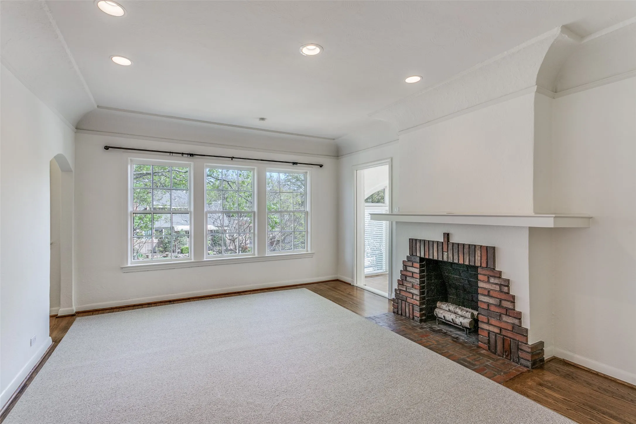 Improved Land For Sale in Dallas County , 4111 Normandy Avenue, University Park, Texas 75205, 0, 0, Garage spaces, 0 Sqft, built in 1930, mls#21395867, Real Estate Agent in University Park, Homes For Sale in Dallas county, Homes For Sale in University Park, Realtor in University Park Texas, Real Estate Brokerage Independent Realty Texas, Luminita Cordes Realtor