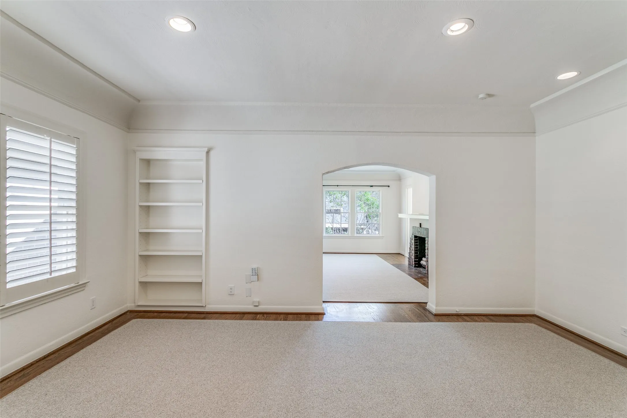 Duplex For Sale in Dallas County , 4111 Normandy Avenue, University Park, Texas 75205, 4 Bedroom, 4 Bathroom, 3 Garage spaces, 0 Sqft, built in 1930, mls#21395881, Real Estate Agent in University Park, Homes For Sale in Dallas county, Homes For Sale in University Park, Realtor in University Park Texas, Real Estate Brokerage Independent Realty Texas, Luminita Cordes Realtor