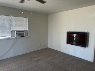 Duplex For Rent in Taylor County , 1412 Washington Boulevard, Abilene, Texas 79601, 1 Bedroom, 1 Bathroom, Garage spaces, 706 Sqft, built in 1958, mls#21395895, Real Estate Agent in Abilene, Homes For Rent in Taylor county, Homes For Rent in Abilene, Realtor in Abilene Texas, Real Estate Brokerage Independent Realty Texas, Luminita Cordes Realtor
