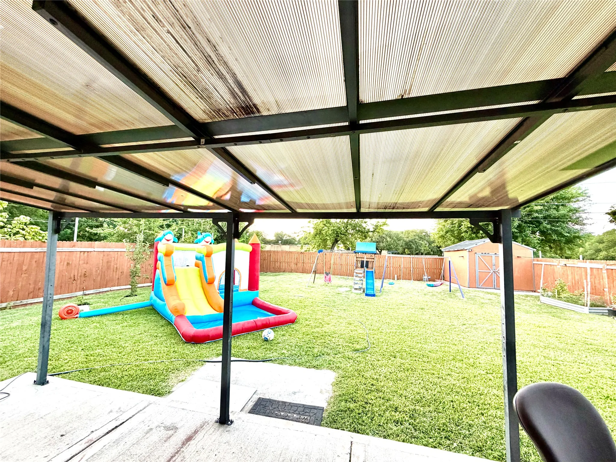 Single Family Residence For Sale in Dallas County , 1209 Rosewood Hills Drive, Garland, Texas 75040, 3 Bedroom, 2 Bathroom, Garage spaces, 1,524 Sqft, built in 1964, mls#21395542, Real Estate Agent in Garland, Homes For Sale in Dallas county, Homes For Sale in Garland, Realtor in Garland Texas, Real Estate Brokerage Independent Realty Texas, Luminita Cordes Realtor