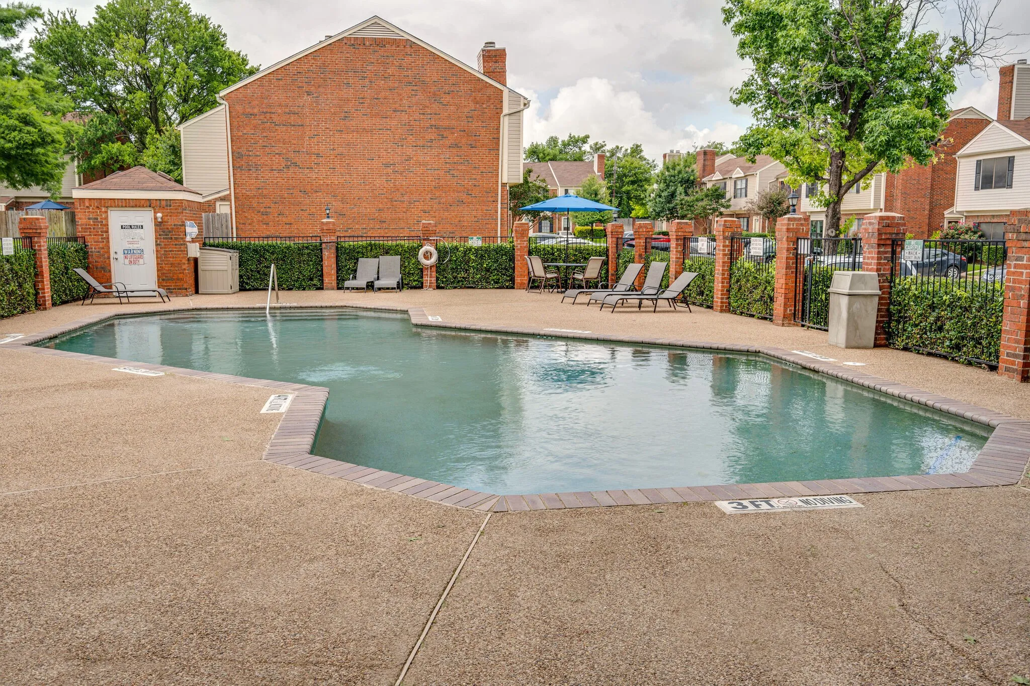 Condominium For Rent in Dallas County , 234 Samuel Boulevard P6, Coppell, Texas 75019, 2 Bedroom, 2 Bathroom, Garage spaces, 1,188 Sqft, built in 1984, mls#21392353, Real Estate Agent in Coppell, Homes For Rent in Dallas county, Homes For Rent in Coppell, Realtor in Coppell Texas, Real Estate Brokerage Independent Realty Texas, Luminita Cordes Realtor
