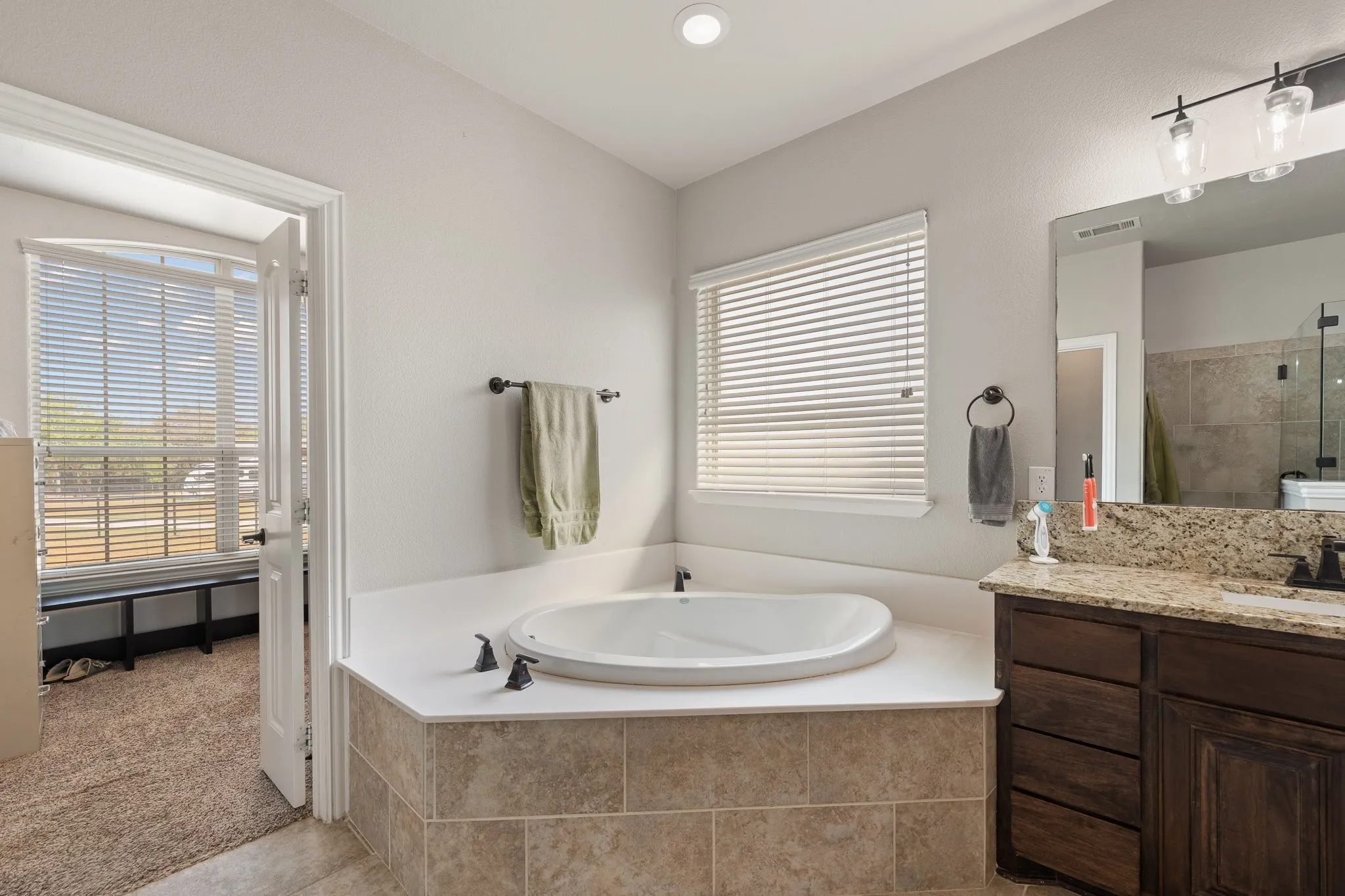 Single Family Residence For Sale in Johnson County , 2533 Lime Court, Burleson, Texas 76028, 4 Bedroom, 3 Bathroom, 2 Garage spaces, 2,447 Sqft, built in 2018, mls#21393356, Real Estate Agent in Burleson, Homes For Sale in Johnson county, Homes For Sale in Burleson, Realtor in Burleson Texas, Real Estate Brokerage Independent Realty Texas, Luminita Cordes Realtor