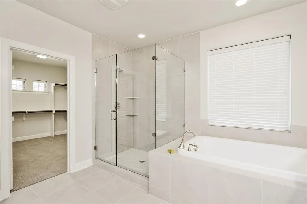 Single Family Residence For Rent in Collin County , 6305 Smithwick, Mc Kinney, Texas 75070, 3 Bedroom, 3 Bathroom, 2 Garage spaces, 2,730 Sqft, built in 2017, mls#21395865, Real Estate Agent in Mc Kinney, Homes For Rent in Collin county, Homes For Rent in Mc Kinney, Realtor in Mc Kinney Texas, Real Estate Brokerage Independent Realty Texas, Luminita Cordes Realtor