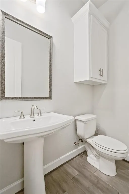 Single Family Residence For Rent in Collin County , 6305 Smithwick, Mc Kinney, Texas 75070, 3 Bedroom, 3 Bathroom, 2 Garage spaces, 2,730 Sqft, built in 2017, mls#21395865, Real Estate Agent in Mc Kinney, Homes For Rent in Collin county, Homes For Rent in Mc Kinney, Realtor in Mc Kinney Texas, Real Estate Brokerage Independent Realty Texas, Luminita Cordes Realtor