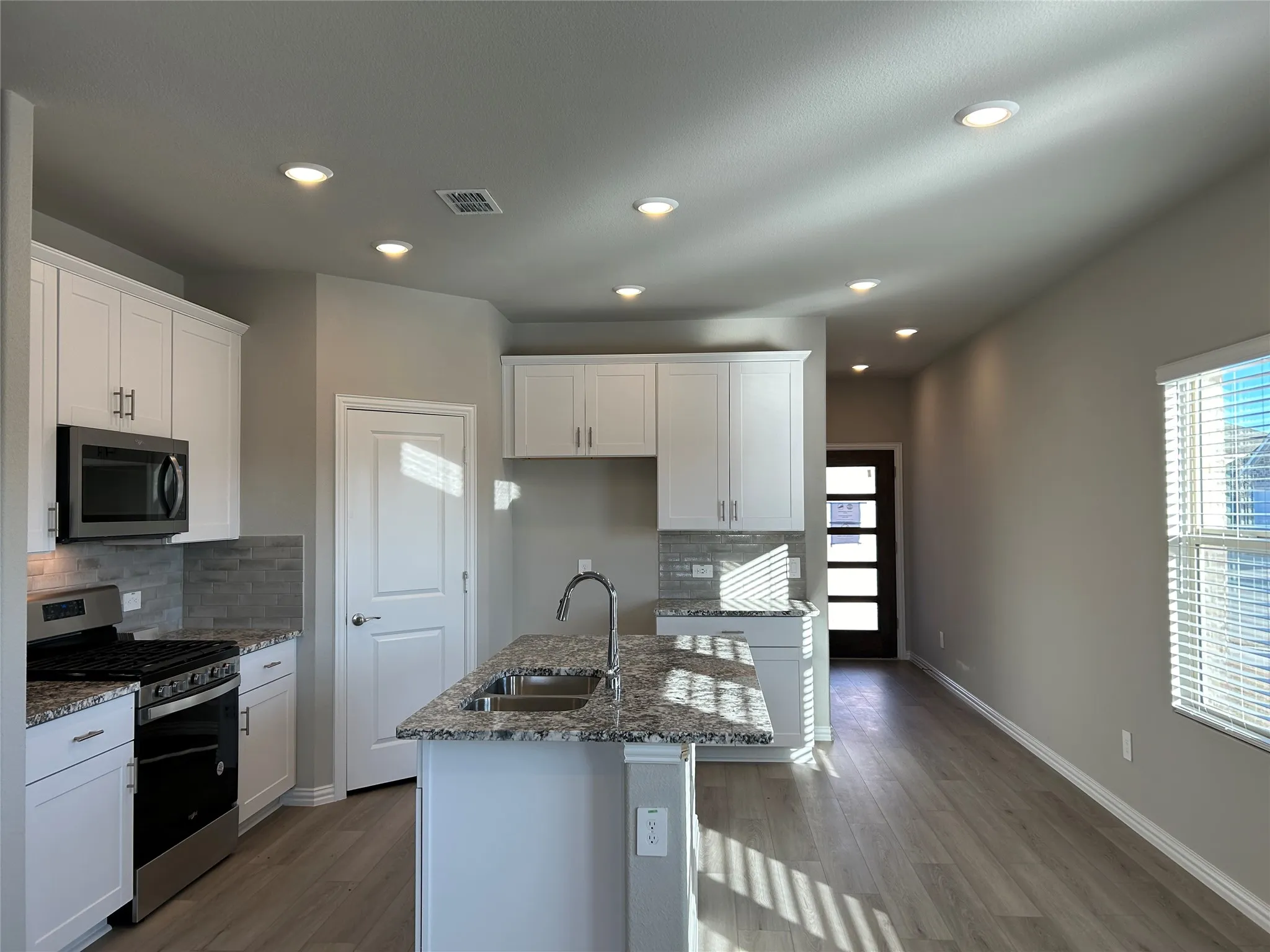 Single Family Residence For Rent in Collin County , 4800 Everly Court, Princeton, Texas 75071, 3 Bedroom, 2 Bathroom, 2 Garage spaces, 1,552 Sqft, built in 2024, mls#21394897, Real Estate Agent in Princeton, Homes For Rent in Collin county, Homes For Rent in Princeton, Realtor in Princeton Texas, Real Estate Brokerage Independent Realty Texas, Luminita Cordes Realtor