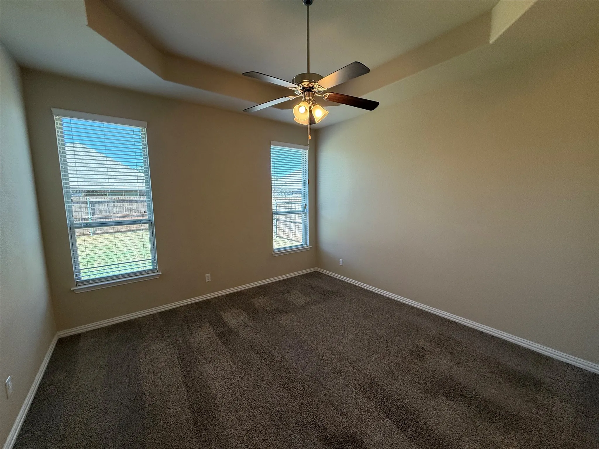 Single Family Residence For Sale in Denton County , 3912 Gennaker Drive, Denton, Texas 76210, 3 Bedroom, 2 Bathroom, 2 Garage spaces, 2,040 Sqft, built in 2016, mls#21395904, Real Estate Agent in Denton, Homes For Sale in Denton county, Homes For Sale in Denton, Realtor in Denton Texas, Real Estate Brokerage Independent Realty Texas, Luminita Cordes Realtor