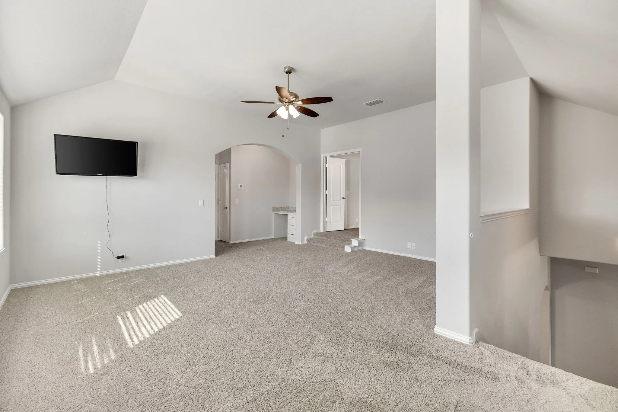 Single Family Residence For Sale in Collin County , 521 Birch Grove Drive, Wylie, Texas 75098, 4 Bedroom, 3 Bathroom, 2 Garage spaces, 3,285 Sqft, built in 2022, mls#21395885, Real Estate Agent in Wylie, Homes For Sale in Collin county, Homes For Sale in Wylie, Realtor in Wylie Texas, Real Estate Brokerage Independent Realty Texas, Luminita Cordes Realtor
