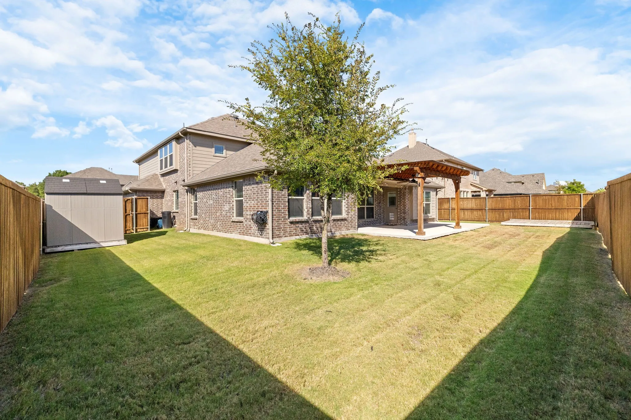 Single Family Residence For Sale in Collin County , 521 Birch Grove Drive, Wylie, Texas 75098, 4 Bedroom, 3 Bathroom, 2 Garage spaces, 3,285 Sqft, built in 2022, mls#21395885, Real Estate Agent in Wylie, Homes For Sale in Collin county, Homes For Sale in Wylie, Realtor in Wylie Texas, Real Estate Brokerage Independent Realty Texas, Luminita Cordes Realtor