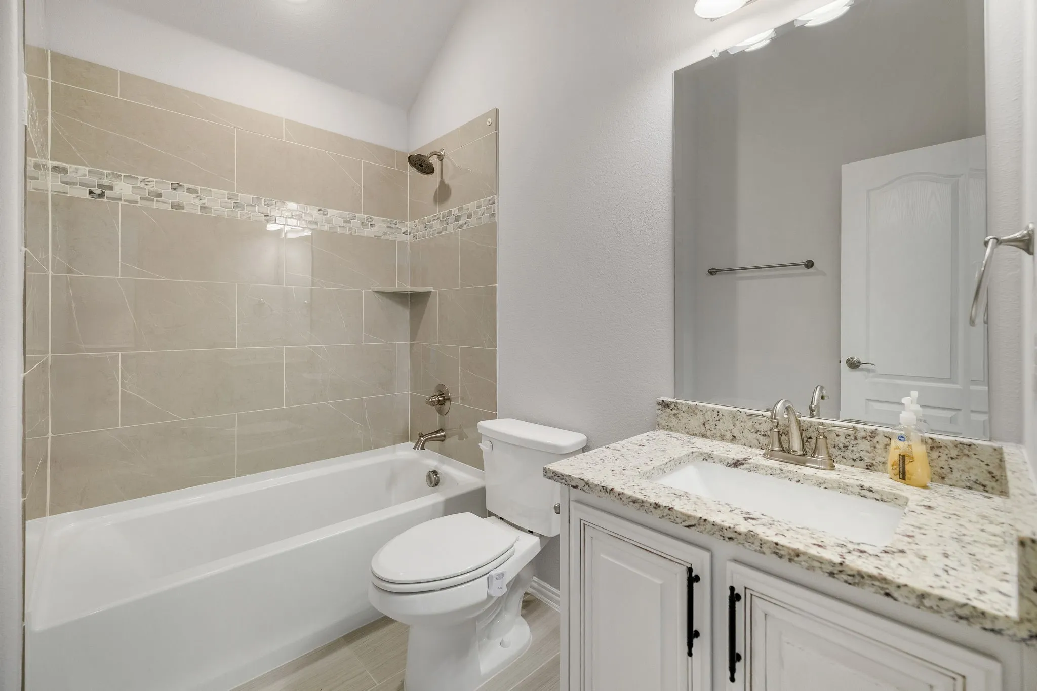 Single Family Residence For Sale in Collin County , 521 Birch Grove Drive, Wylie, Texas 75098, 4 Bedroom, 3 Bathroom, 2 Garage spaces, 3,285 Sqft, built in 2022, mls#21395885, Real Estate Agent in Wylie, Homes For Sale in Collin county, Homes For Sale in Wylie, Realtor in Wylie Texas, Real Estate Brokerage Independent Realty Texas, Luminita Cordes Realtor